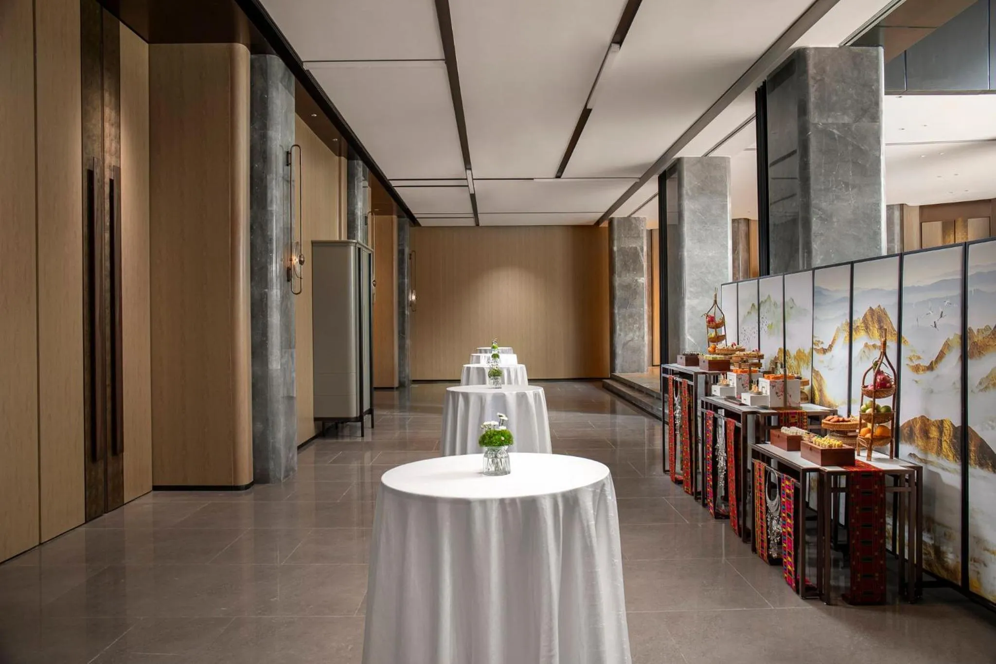 Meeting/conference room in Crowne Plaza Sanya Yazhou Bay by IHG