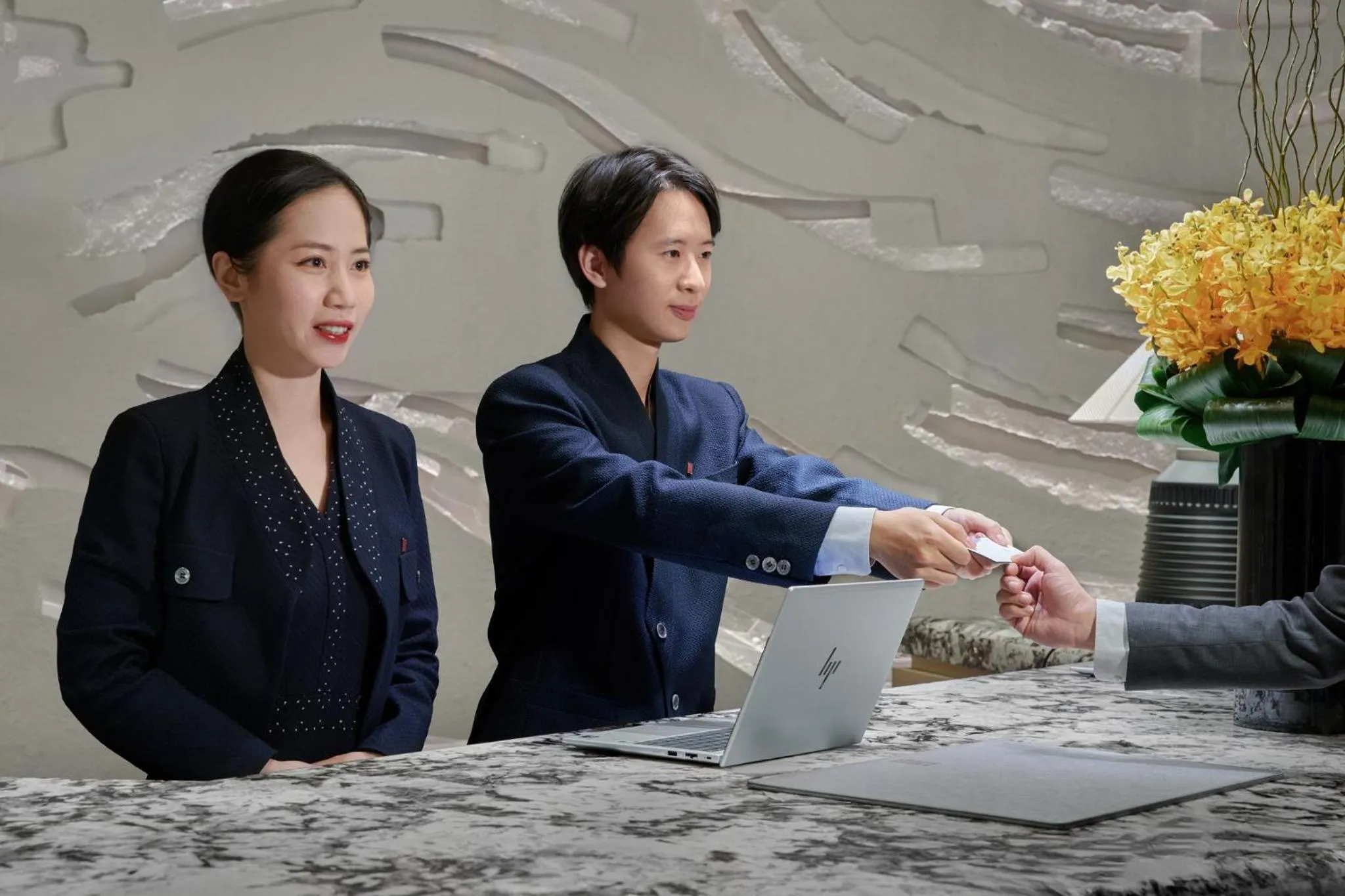 Property building in HUALUXE Shenzhen Bao'an