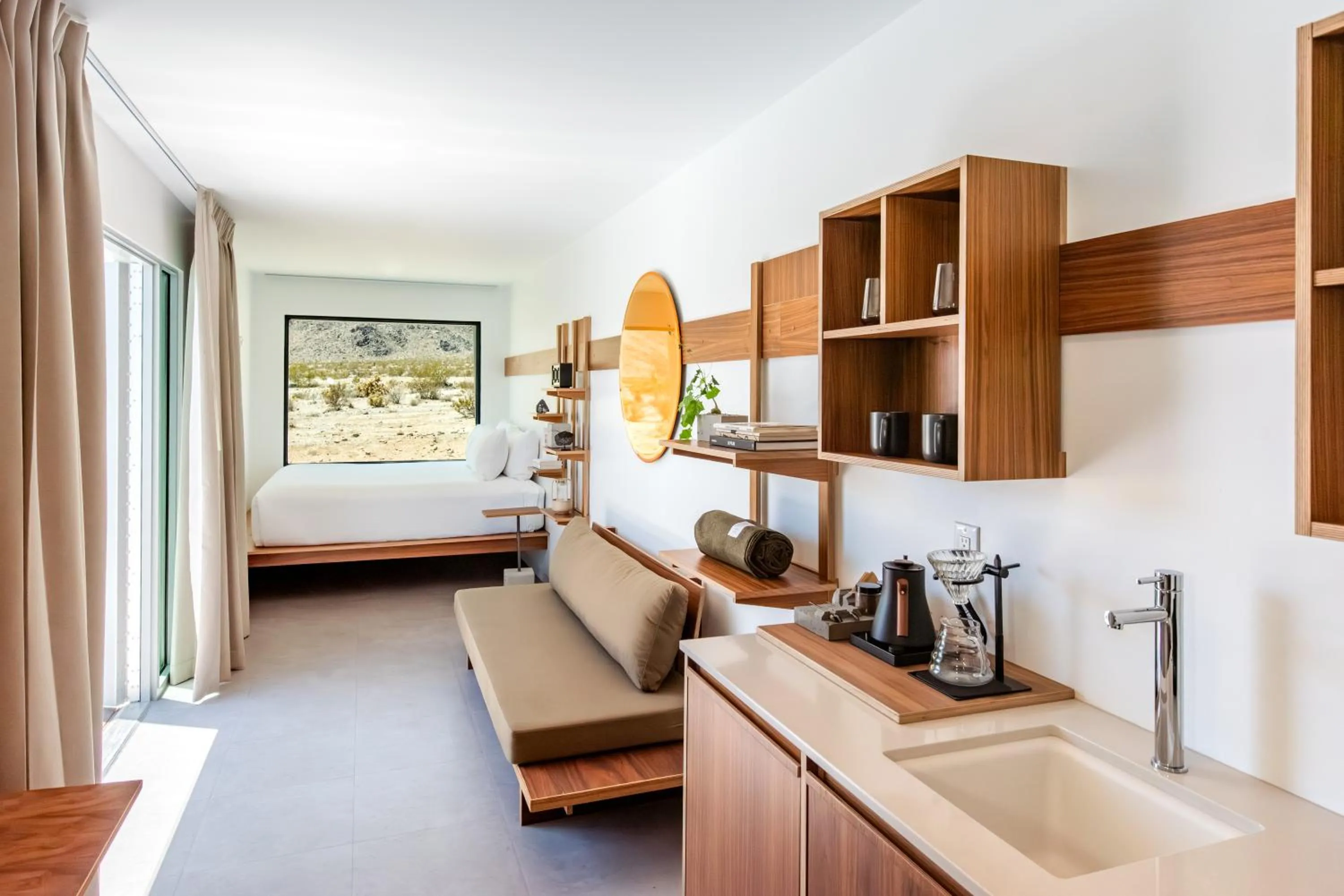 Bedroom, Bed in RESET Hotel Joshua Tree