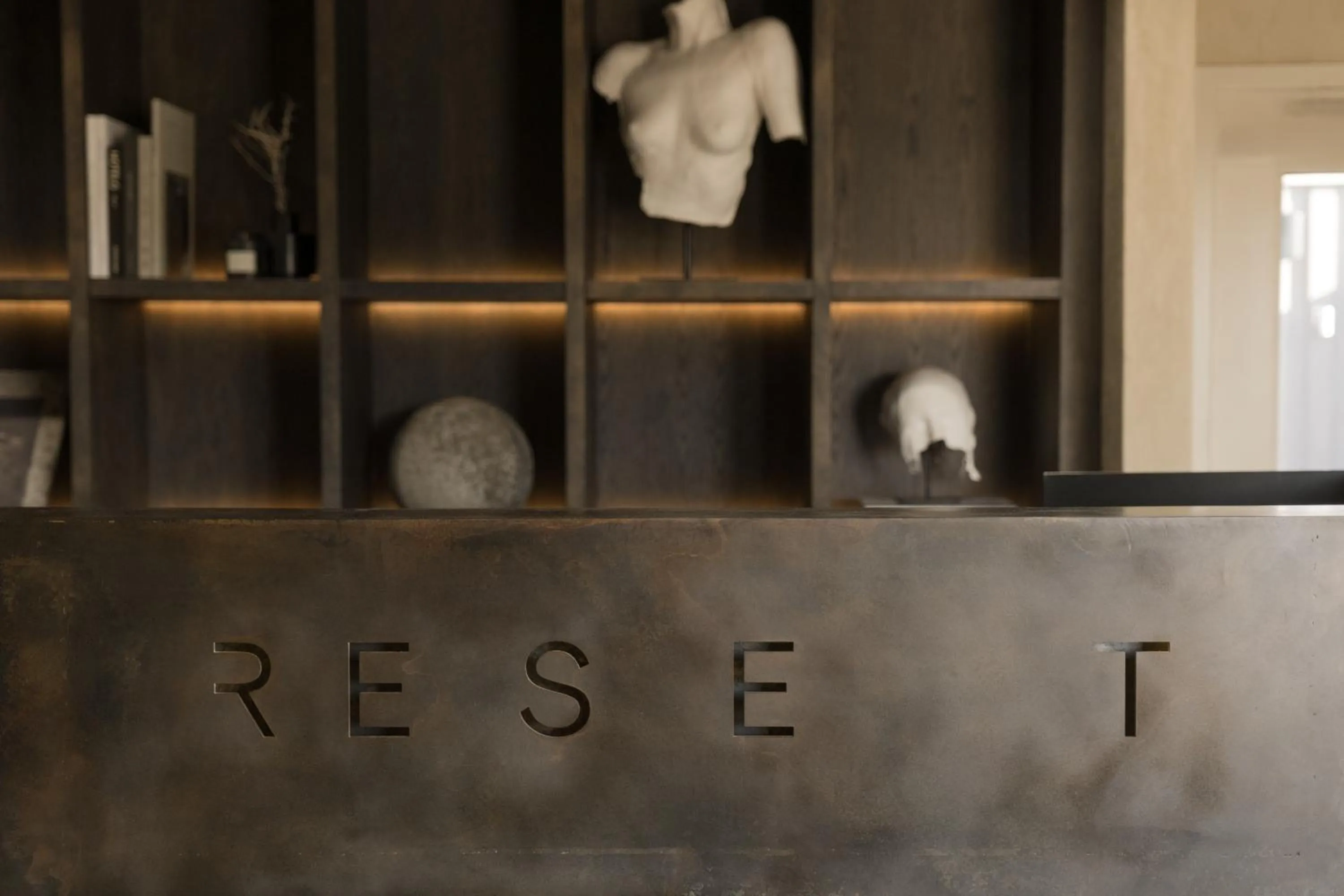 Lobby or reception in RESET Hotel Joshua Tree