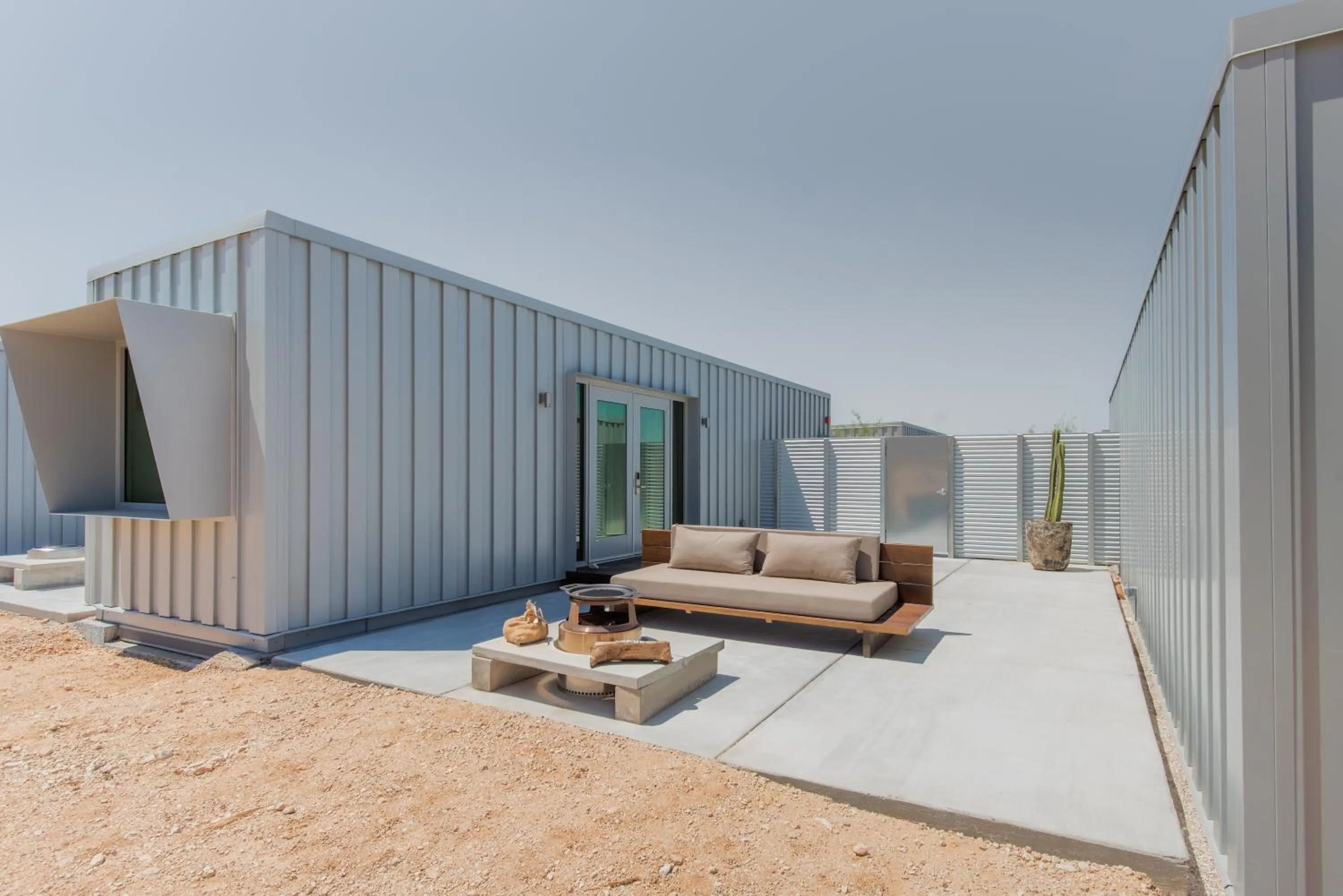 Patio in RESET Hotel Joshua Tree