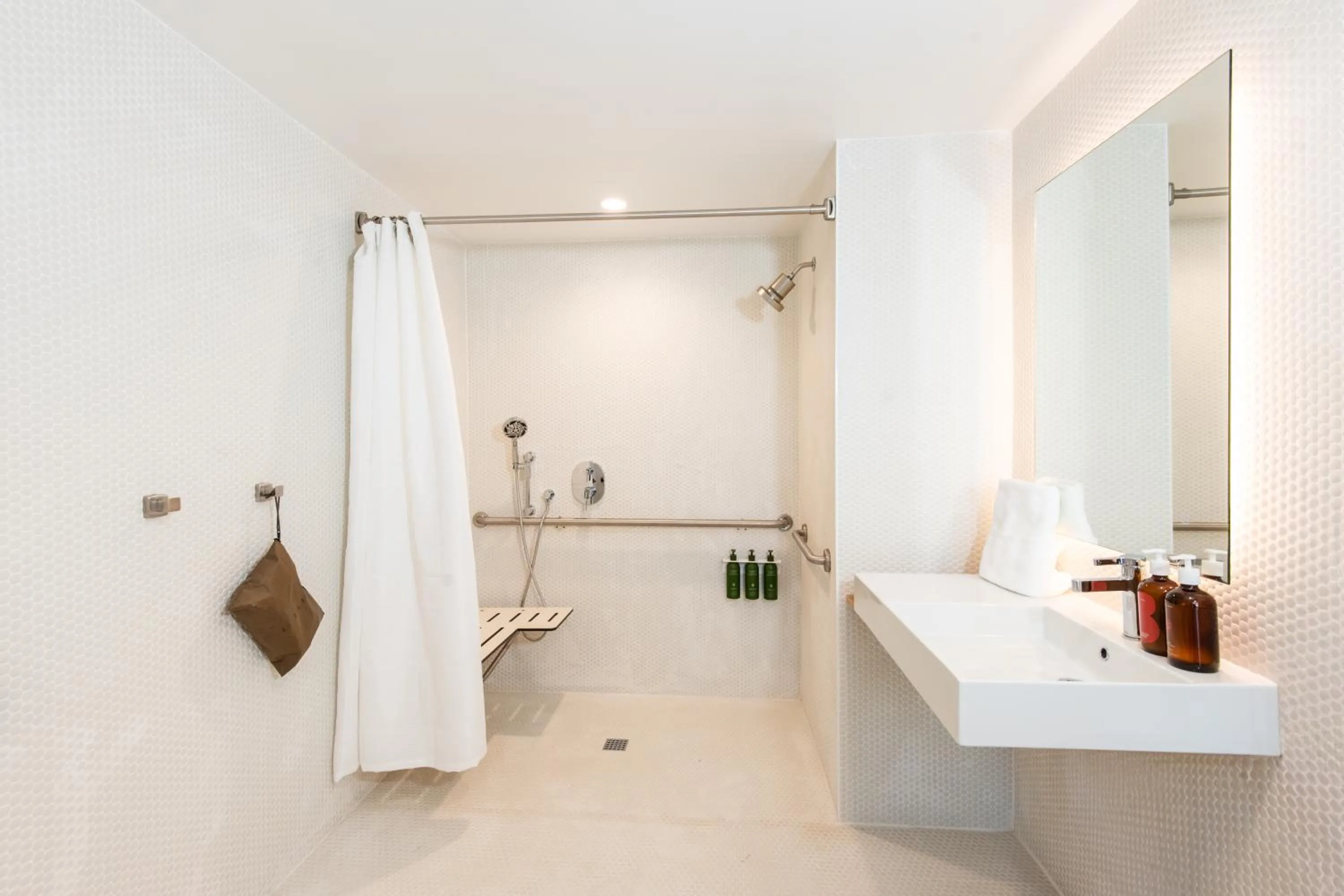 Bathroom in RESET Hotel Joshua Tree