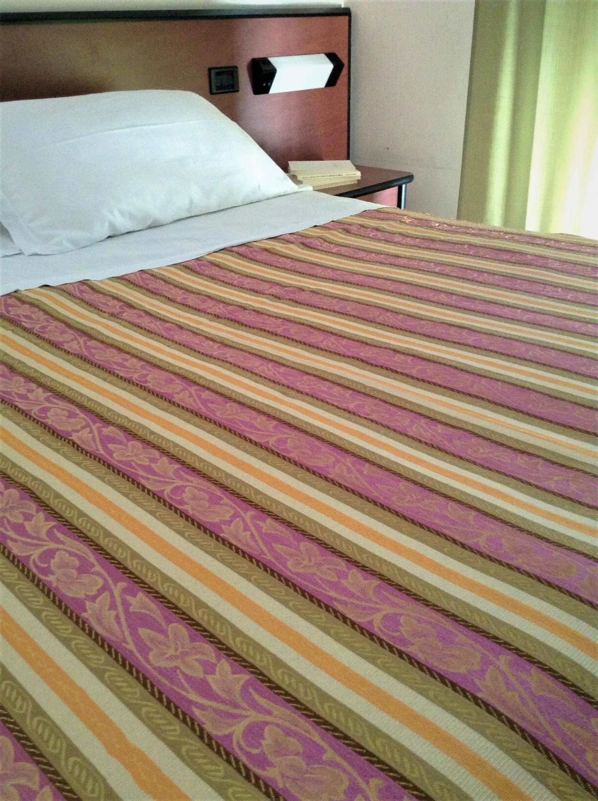 Bedroom, Bed in Hotel Du Parc