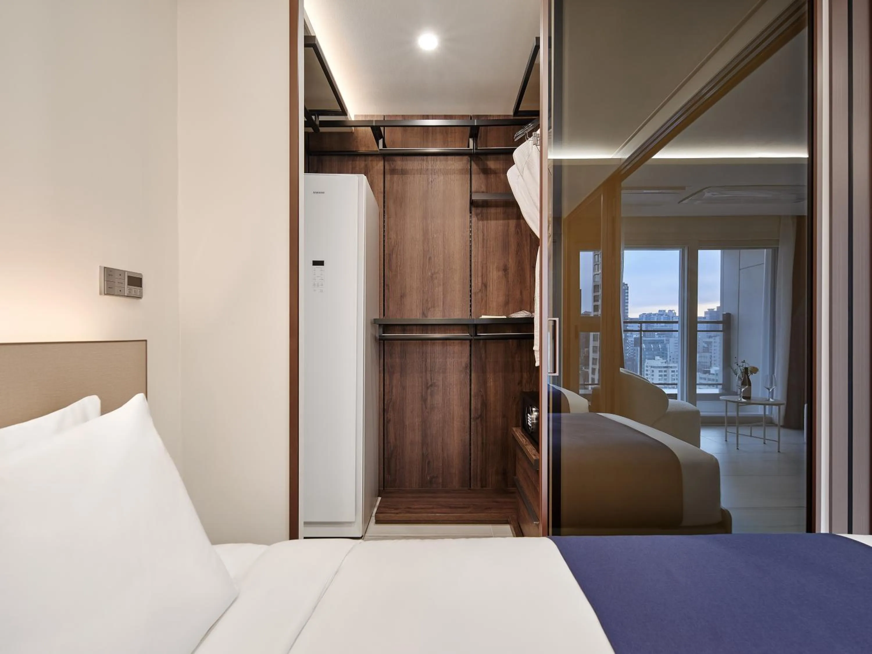 Property building, Bed in Hotel The Botanik Sewoon Myeongdong