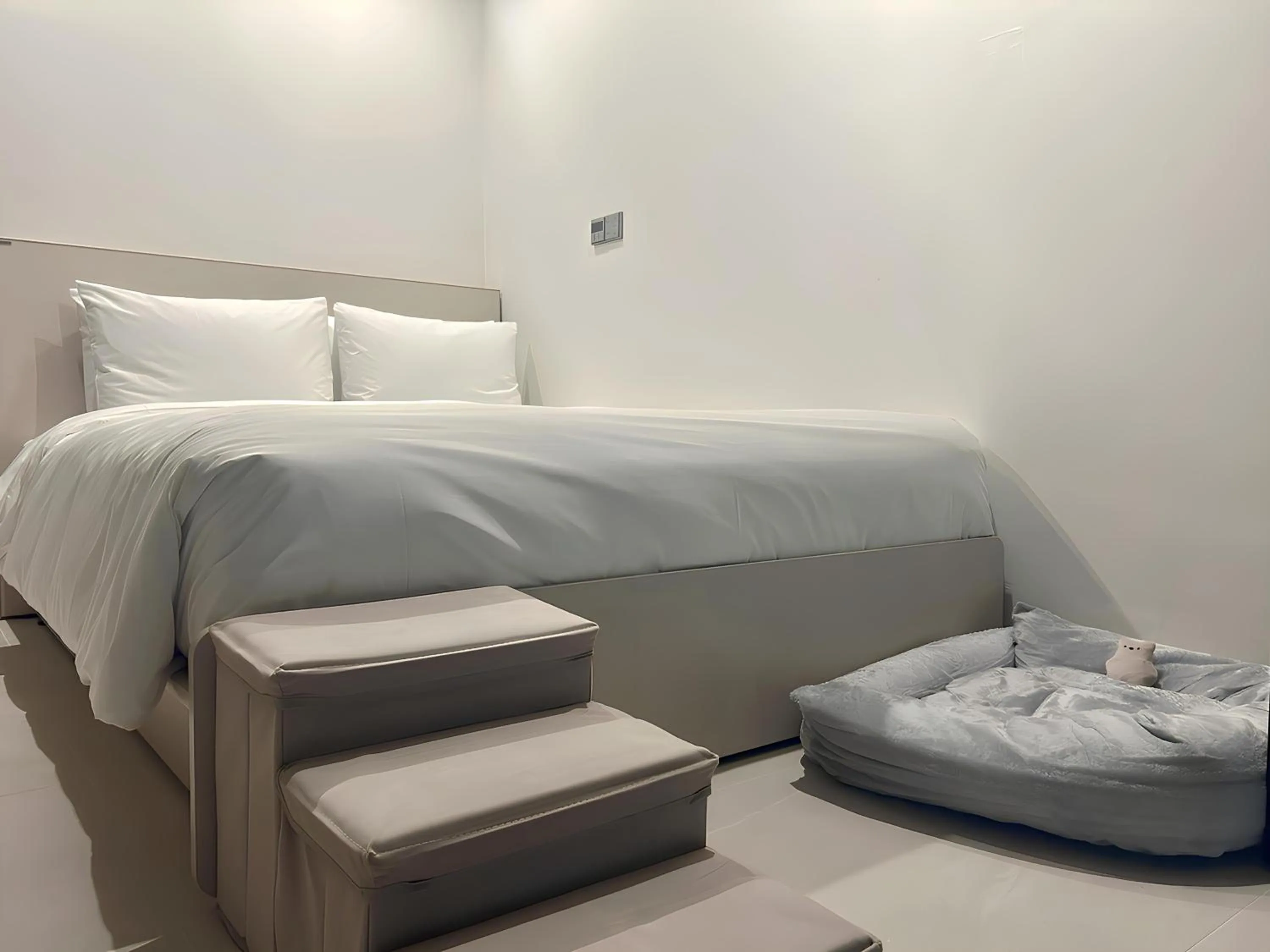 Property building, Bed in Hotel The Botanik Sewoon Myeongdong