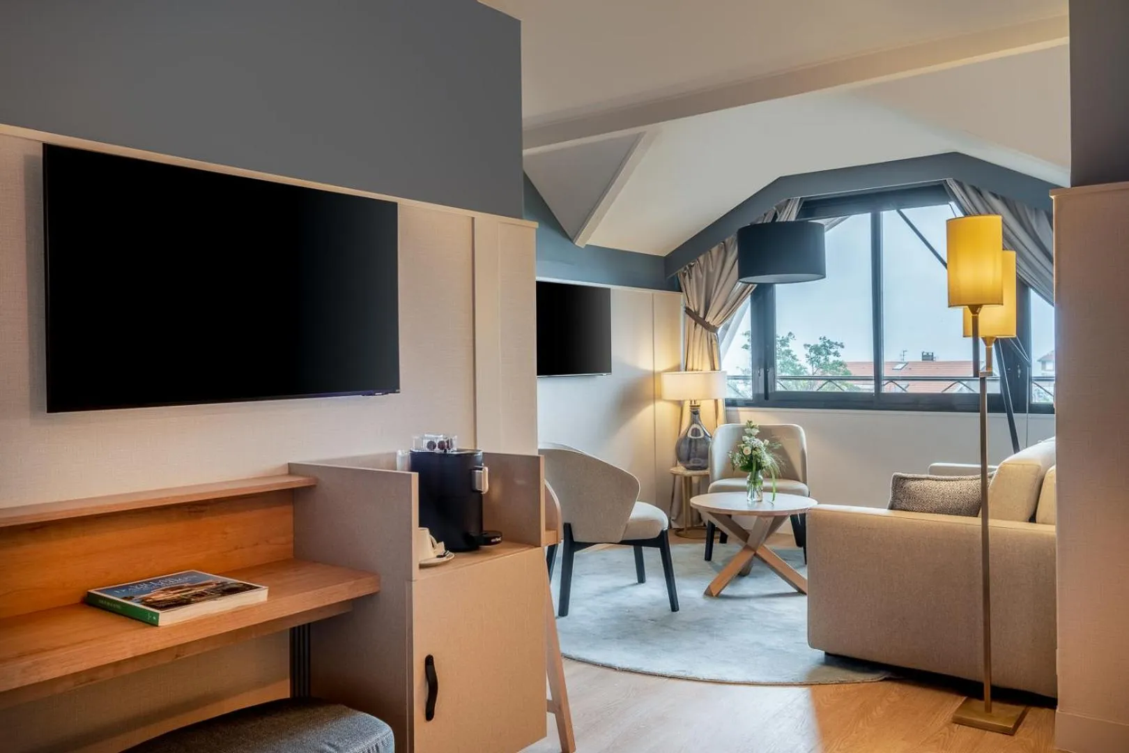 Living room in Hôtel Arcanse by Inwood Hotels