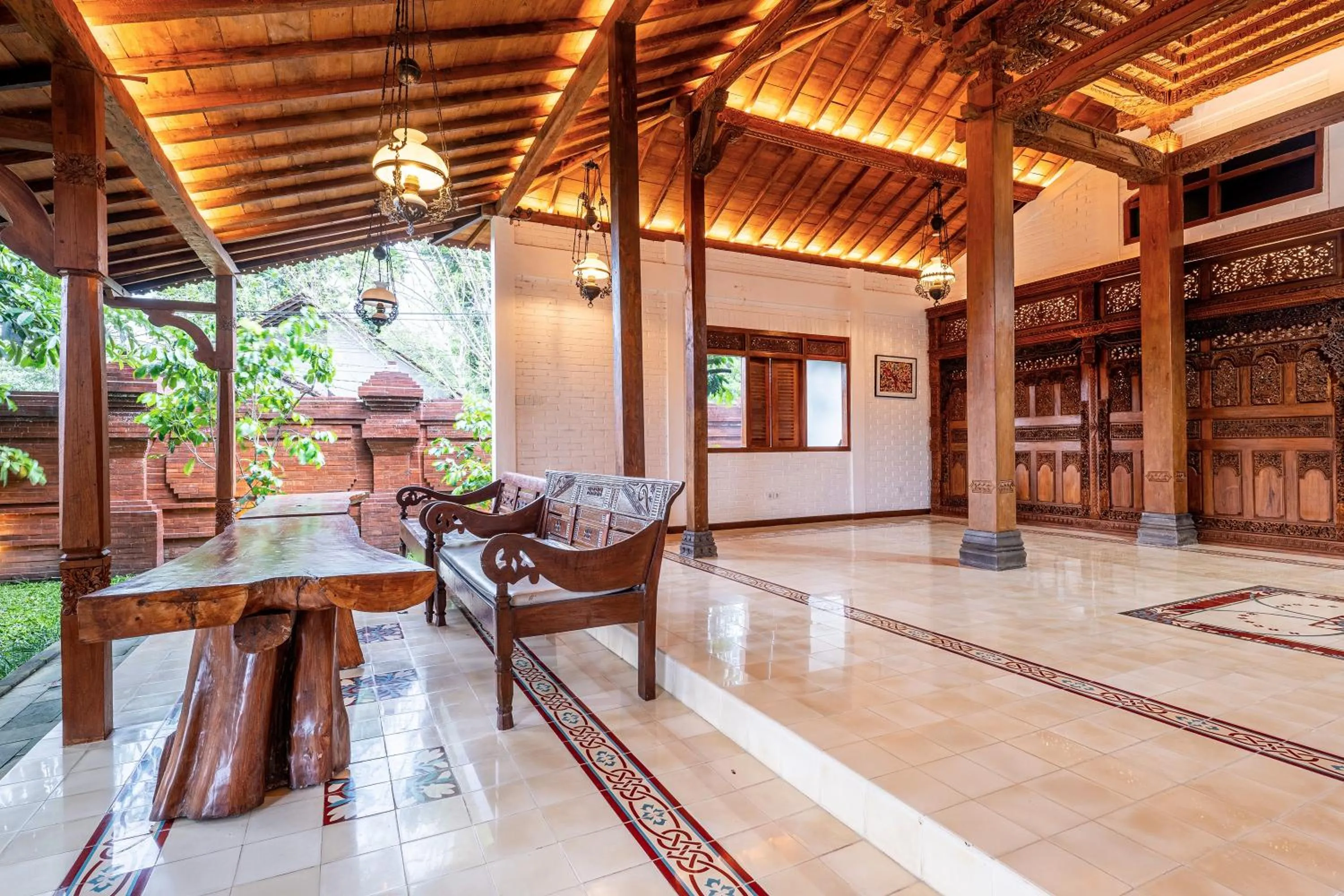 Living room in Joglo Wardani