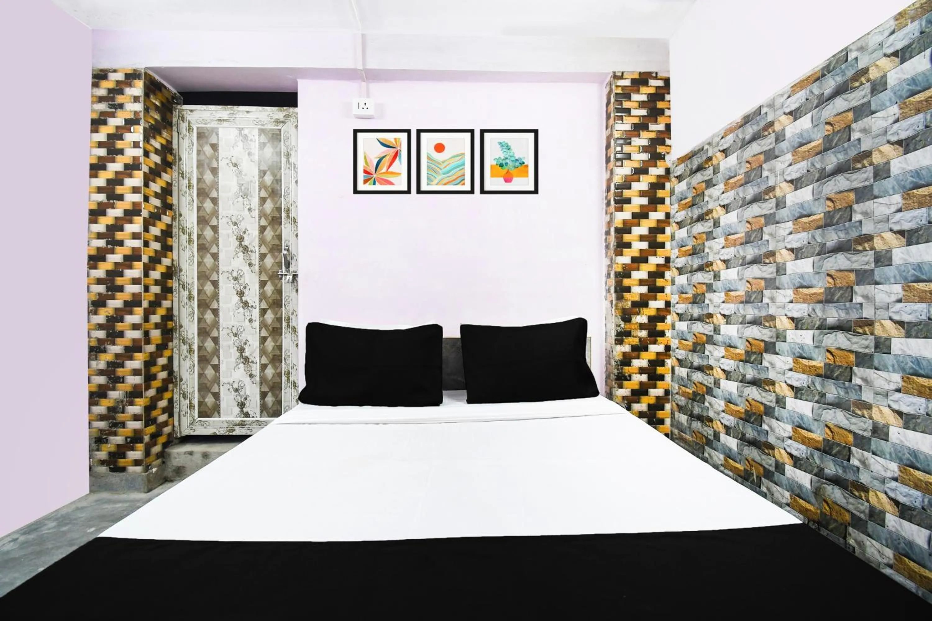 Bedroom, Bed in Hotel O SUKOON