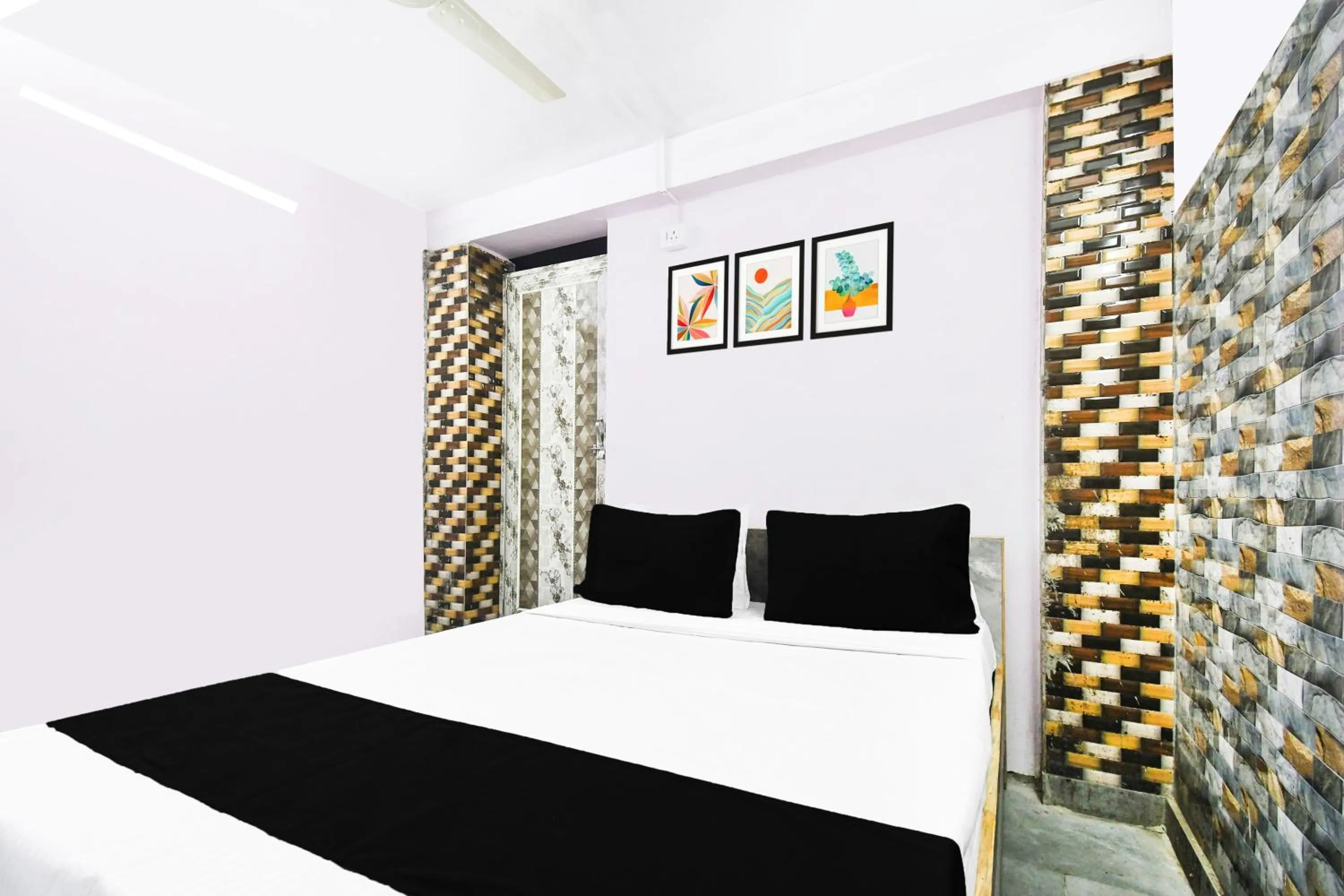 Bedroom, Bed in Hotel O SUKOON