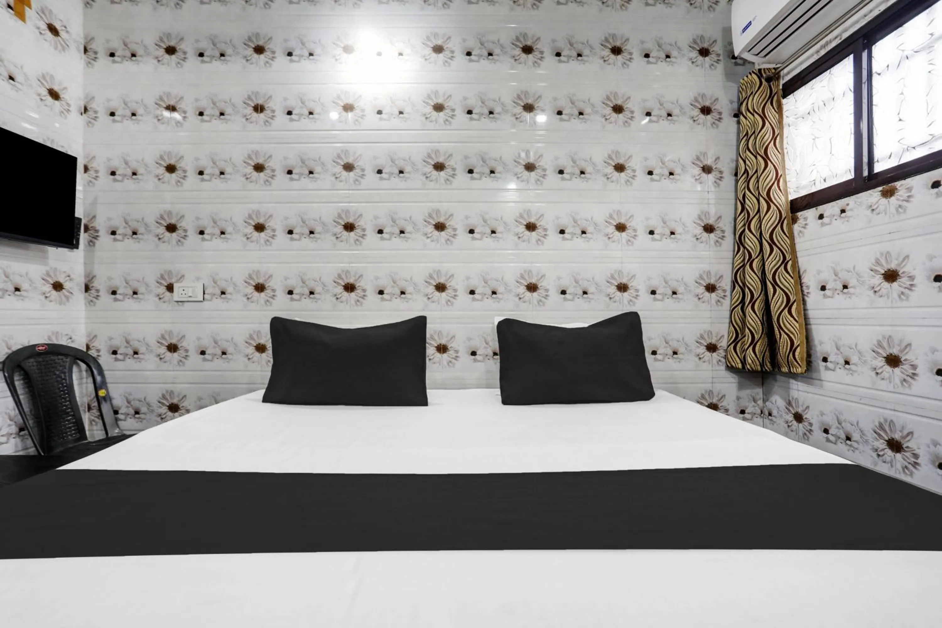 Bedroom in Hotel O Kailash Mansarovar