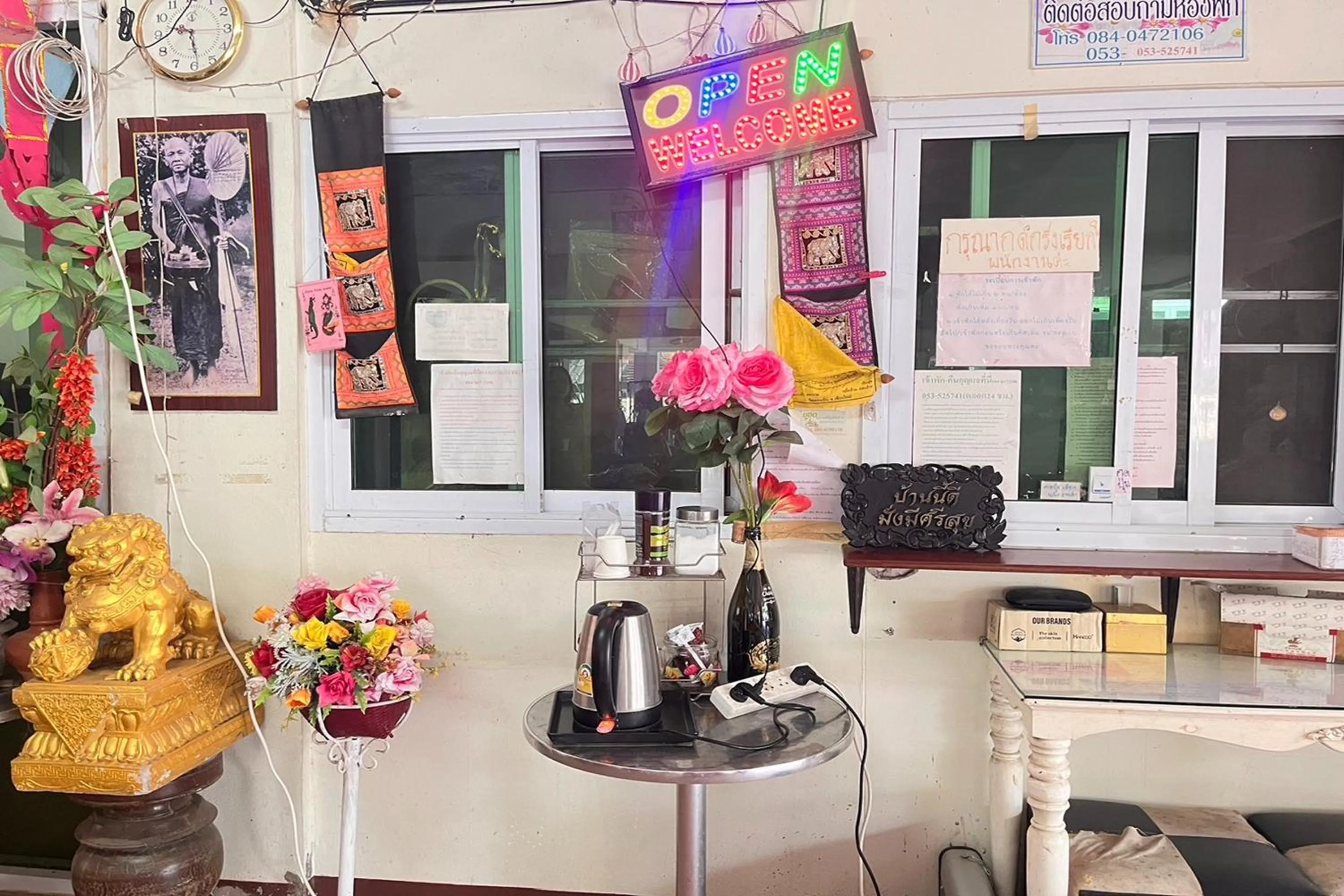 Food and drinks in The First Residence Lamphun