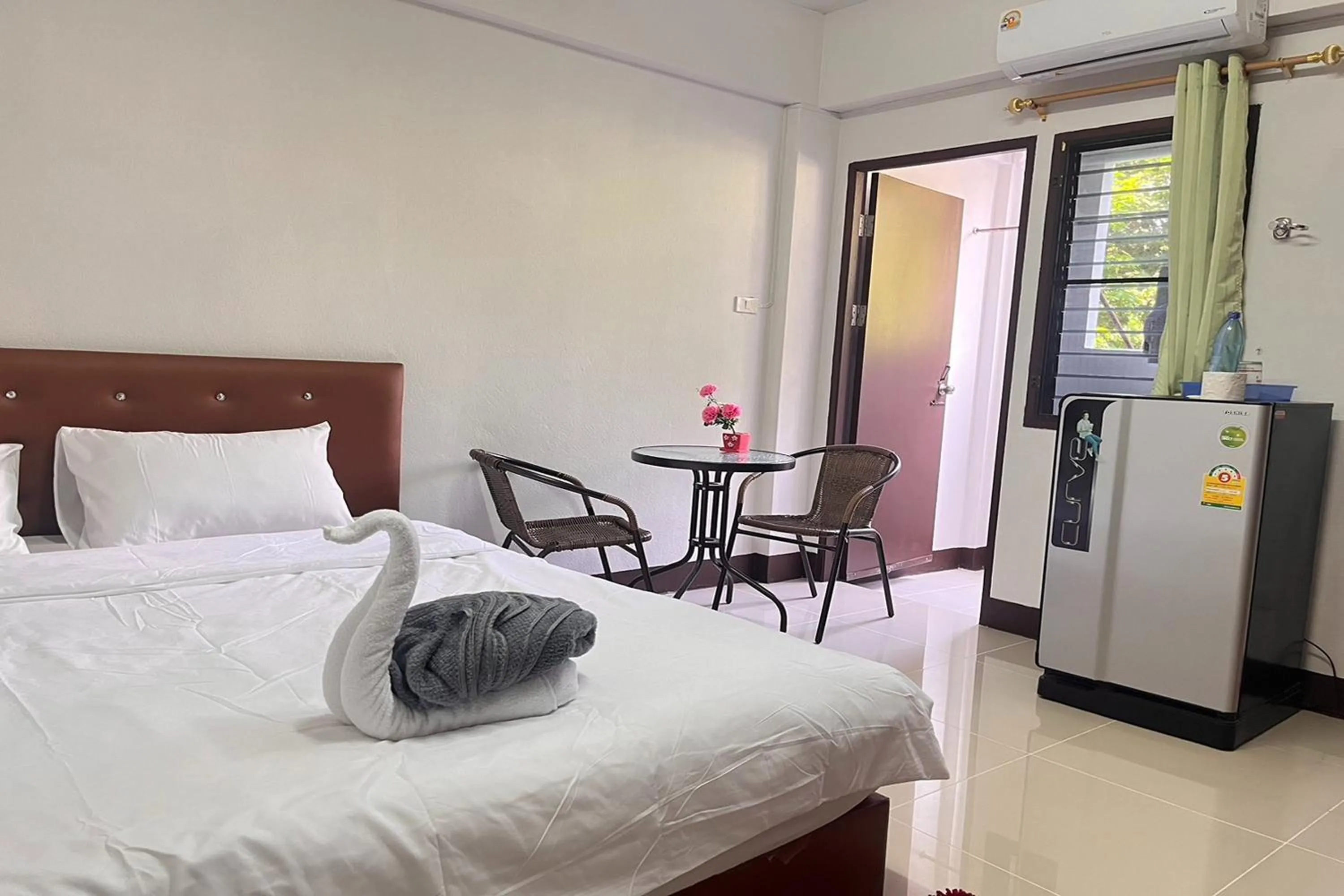 Bed in The First Residence Lamphun