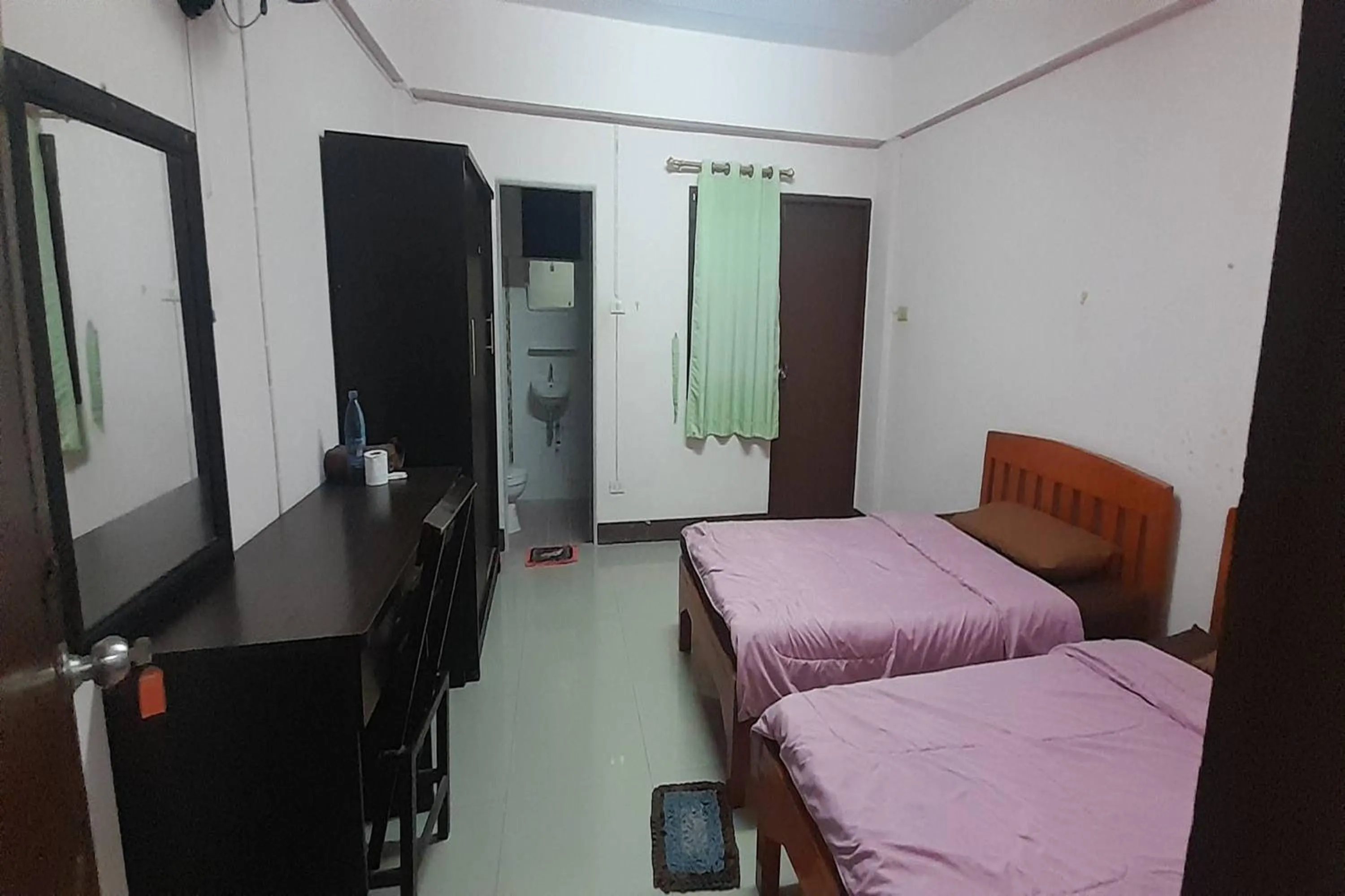 Bed in The First Residence Lamphun