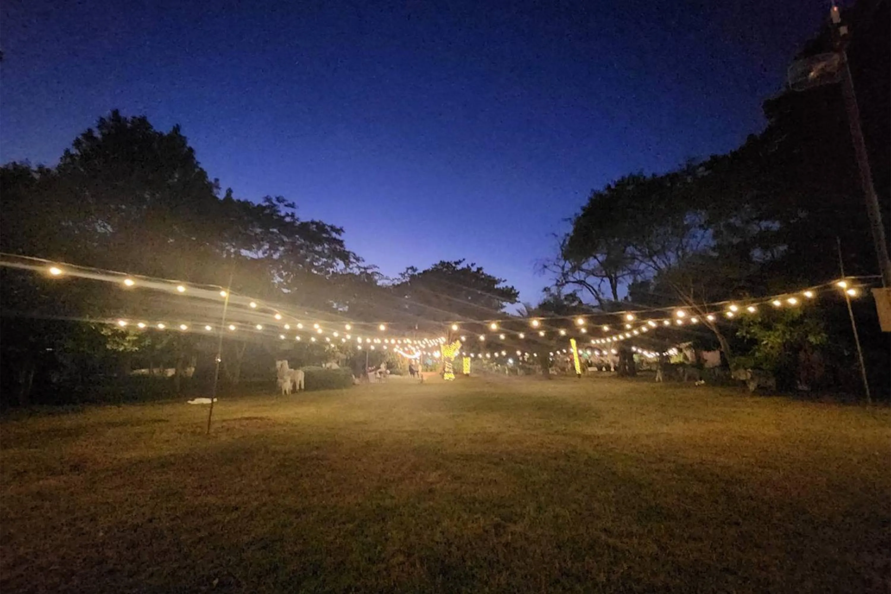 Night in Rung Rueng Resort