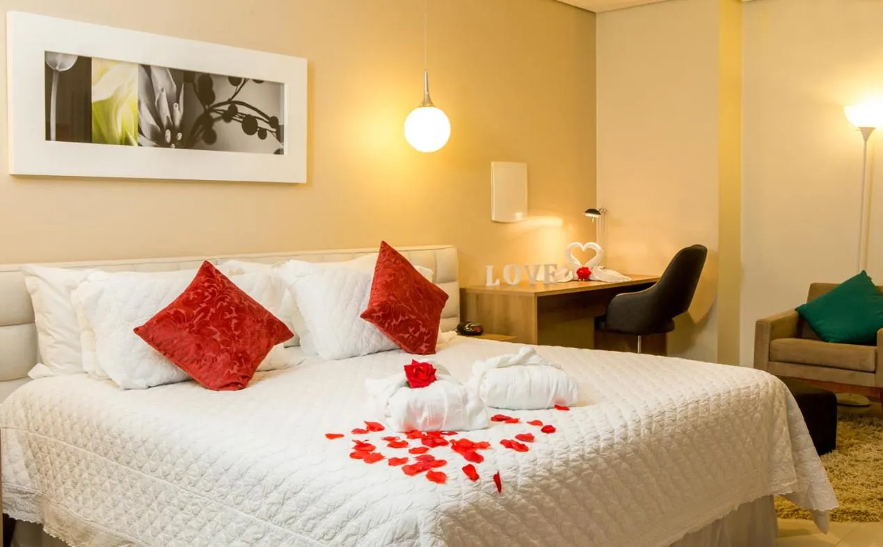 Bed in Nobile Suites Gran Lumni