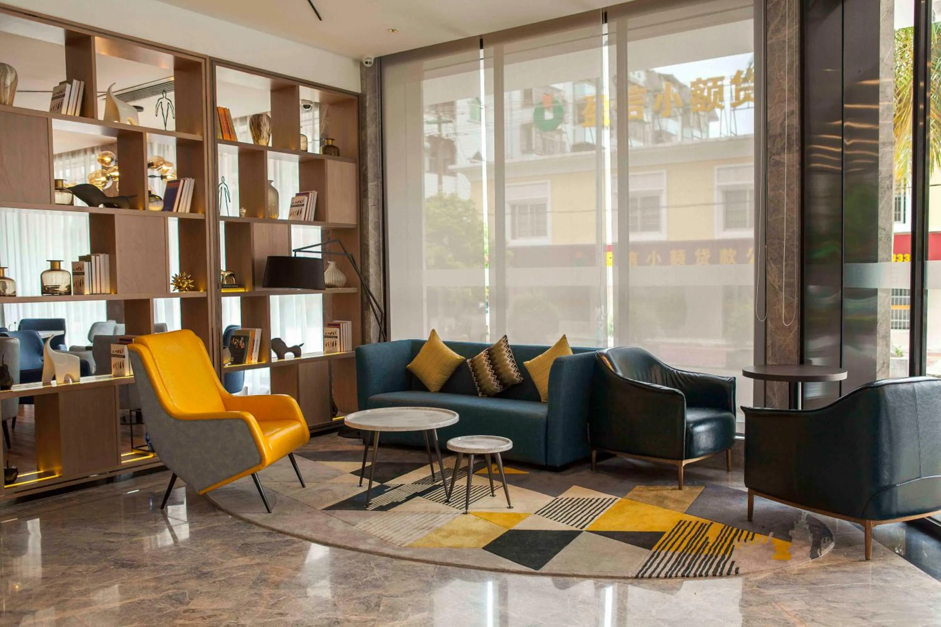 Seating area in Echarm Hotel Dongxing Minzu Road