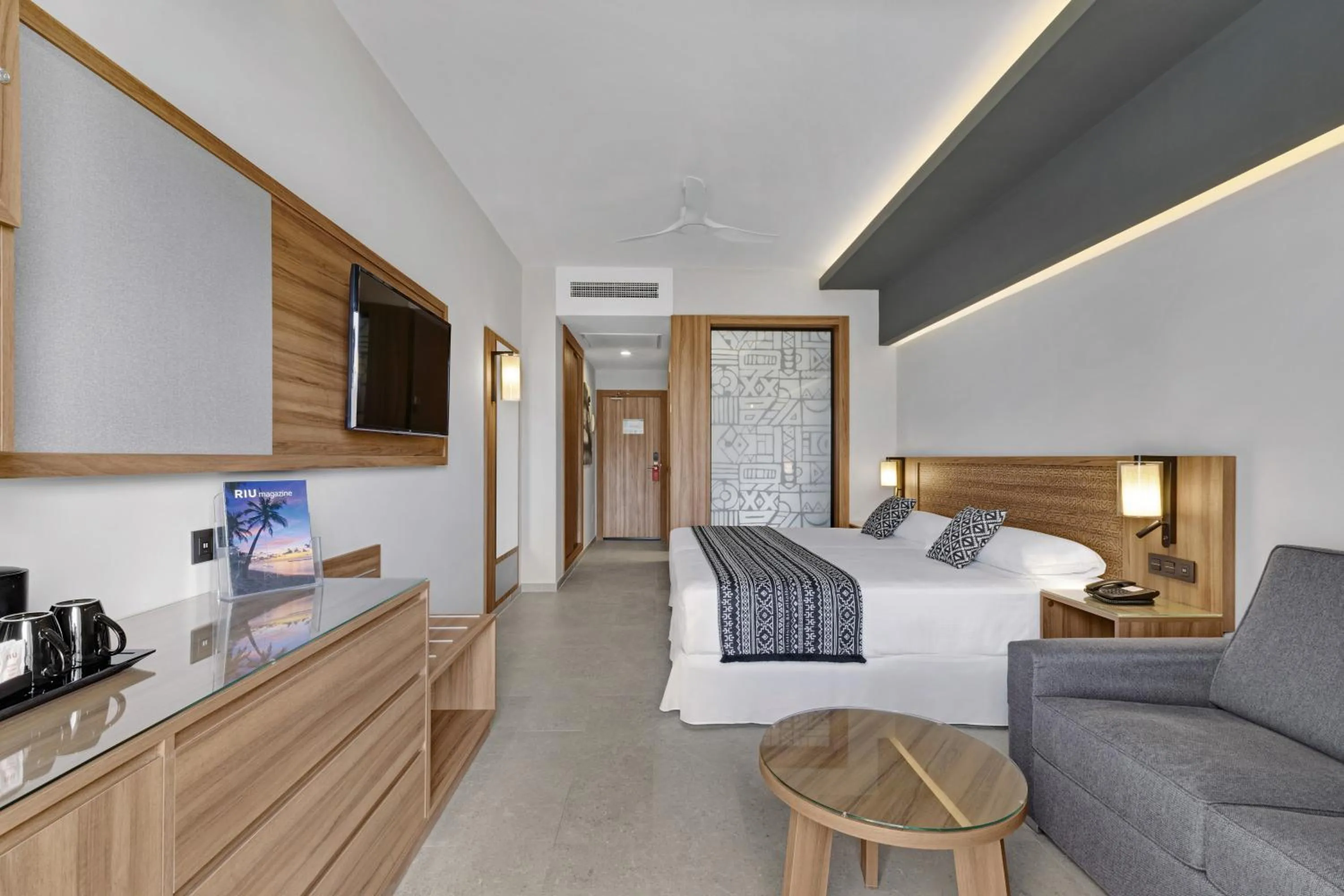 Bed in Hotel Riu Palace Santa Maria - All Inclusive