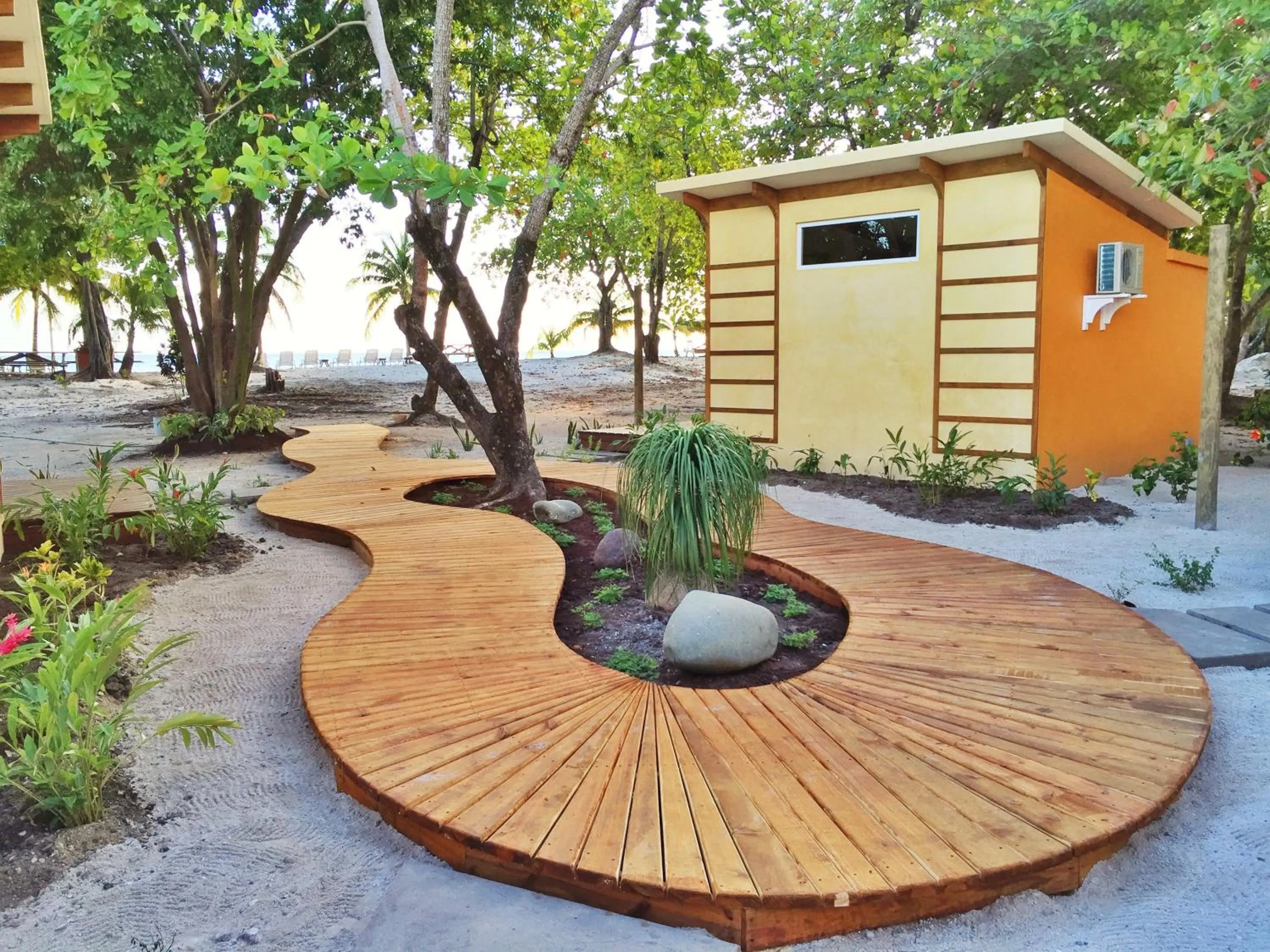 Facade/entrance in Coral Beach Village Resort