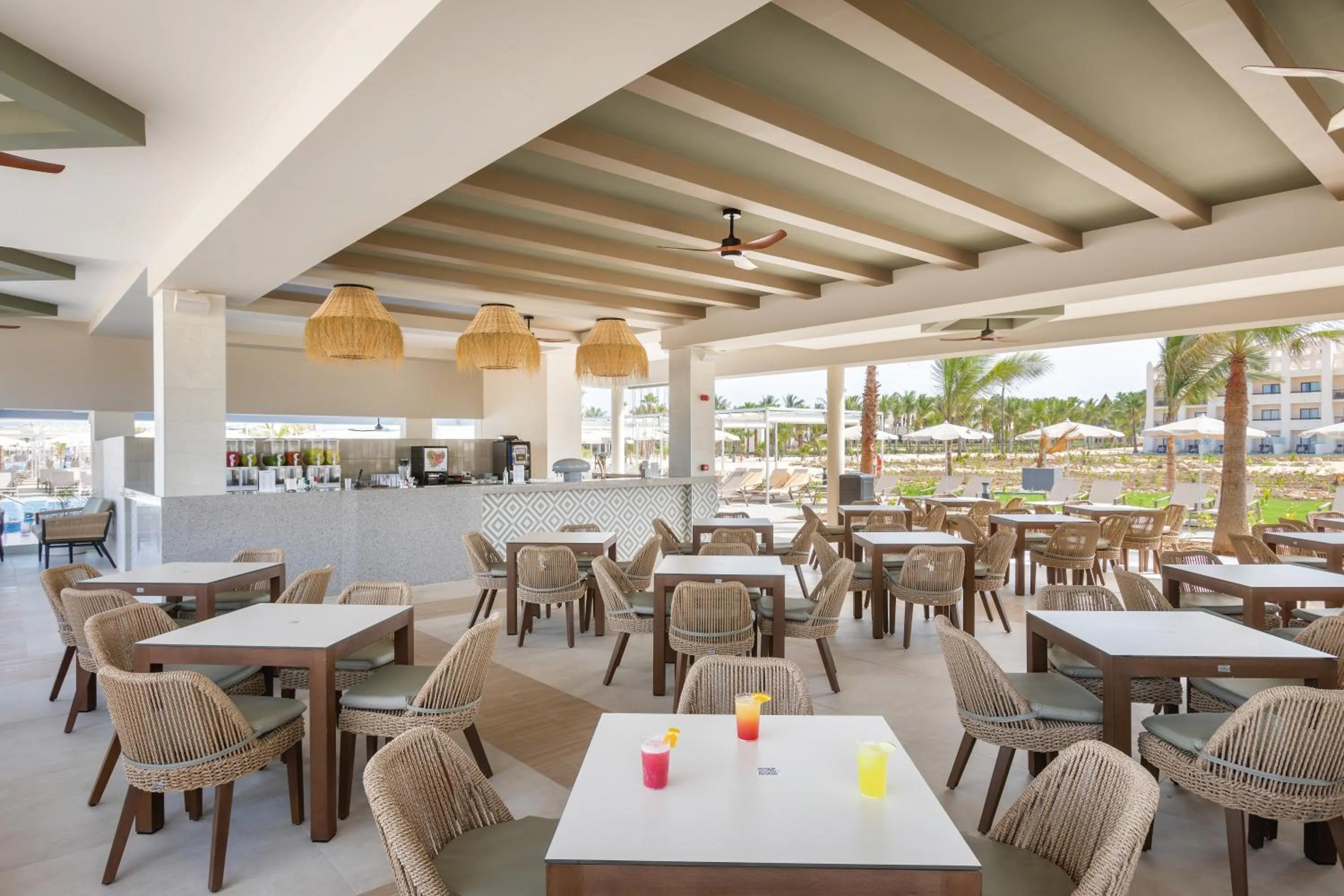 Lounge or bar in Hotel Riu Karamboa - Adults Only - All Inclusive