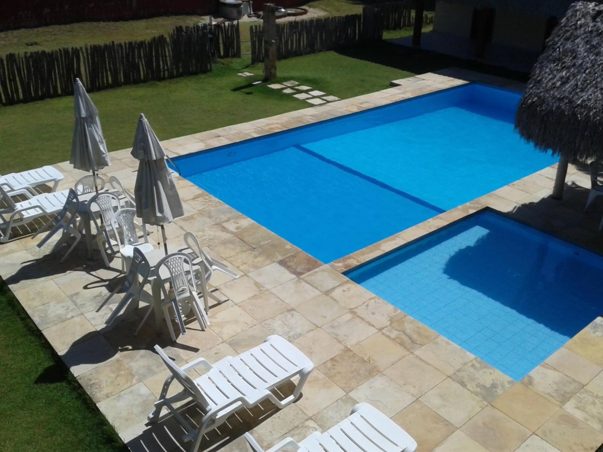 Swimming pool in Pousada Brasita