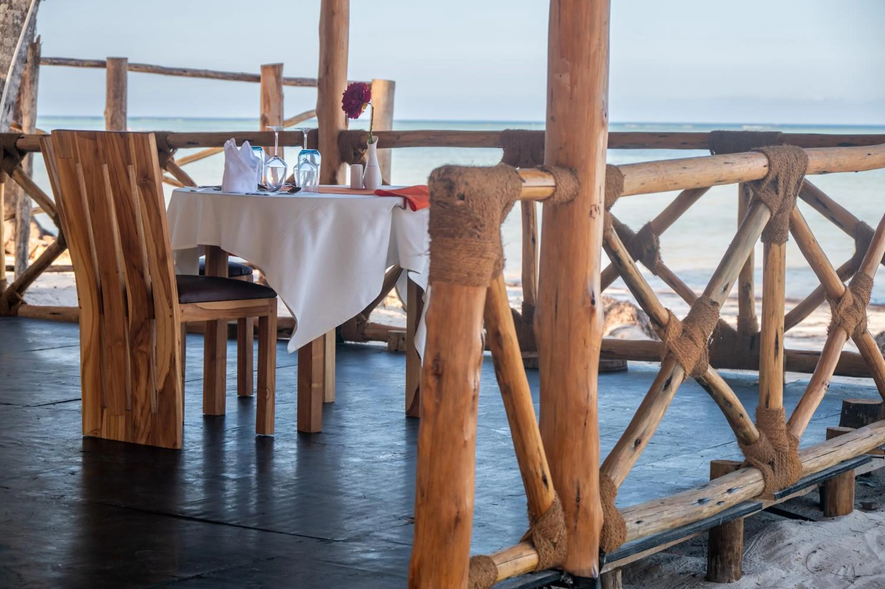 Restaurant/places to eat in Royal Mandarin Hotel & Resort