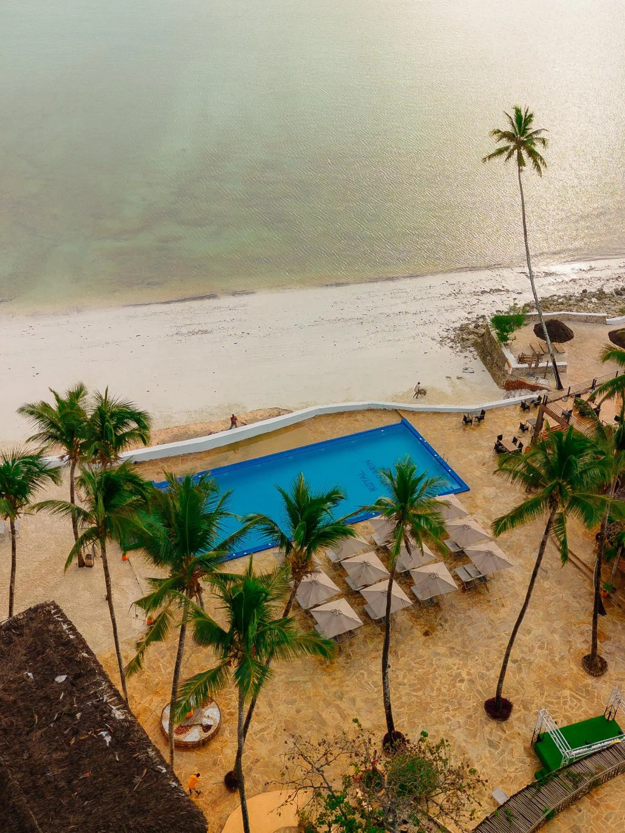 Swimming pool in Royal Mandarin Hotel & Resort Zanzibar