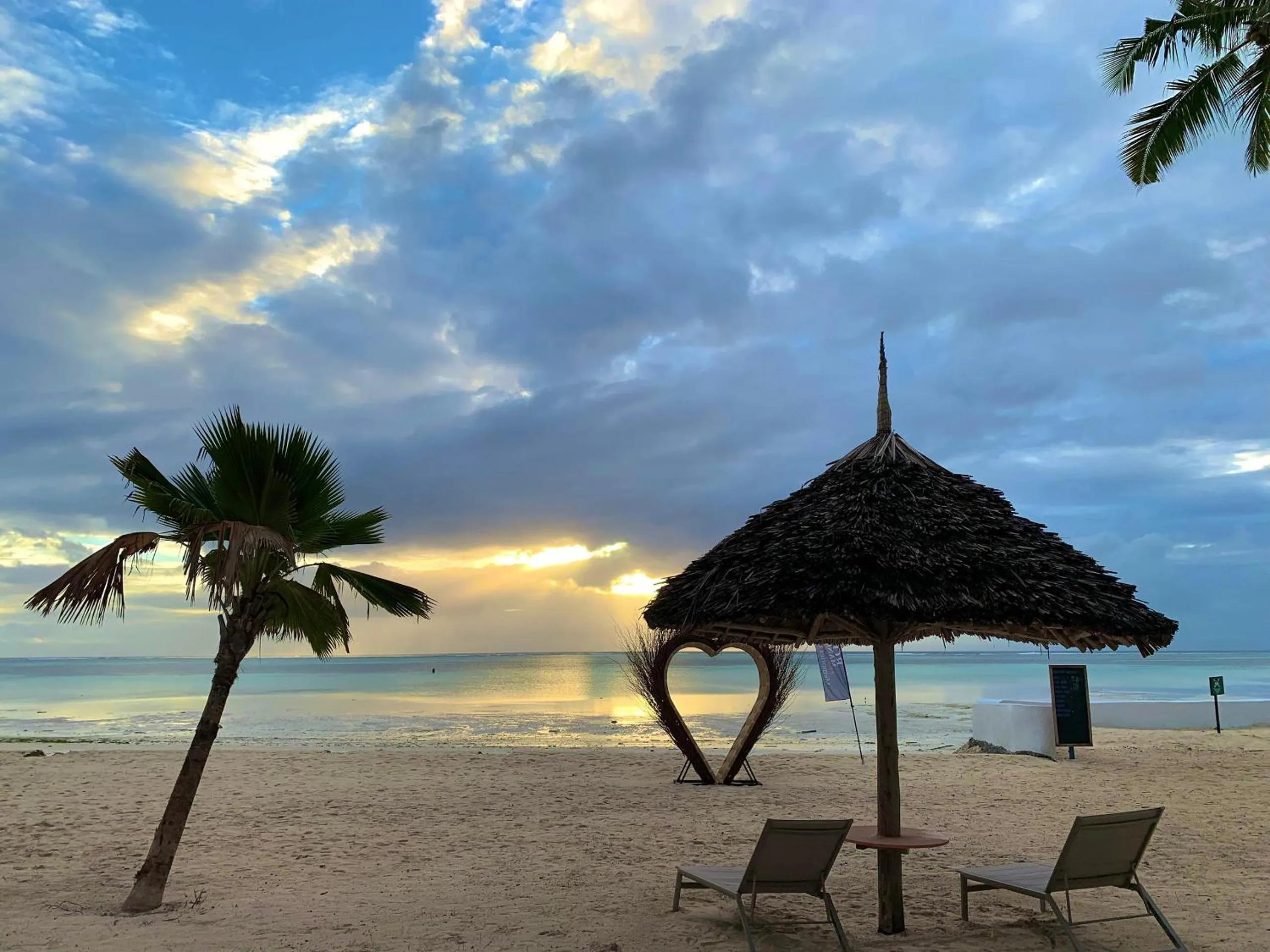 Beach in Royal Mandarin Hotel & Resort