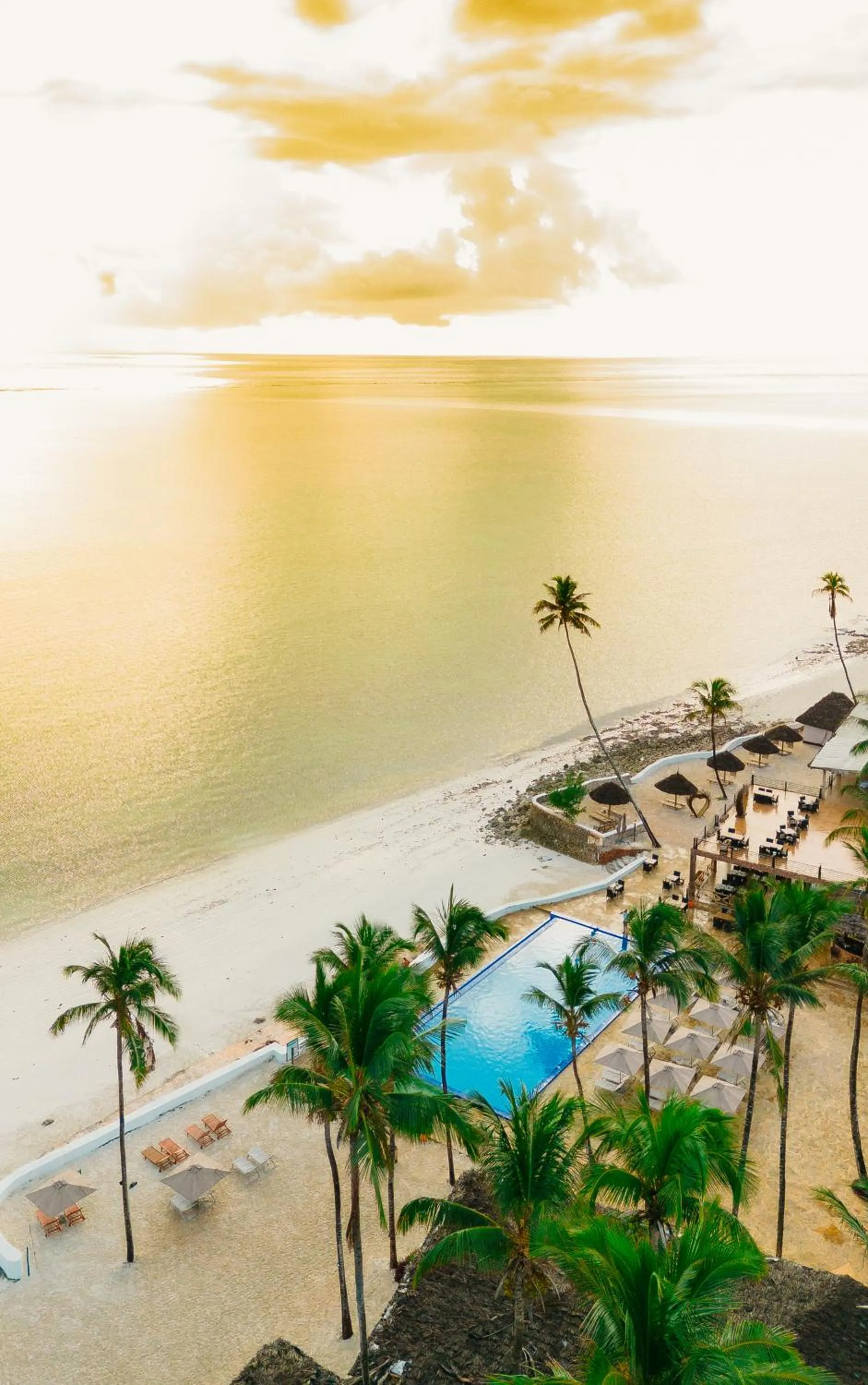 Beach in Royal Mandarin Hotel & Resort Zanzibar