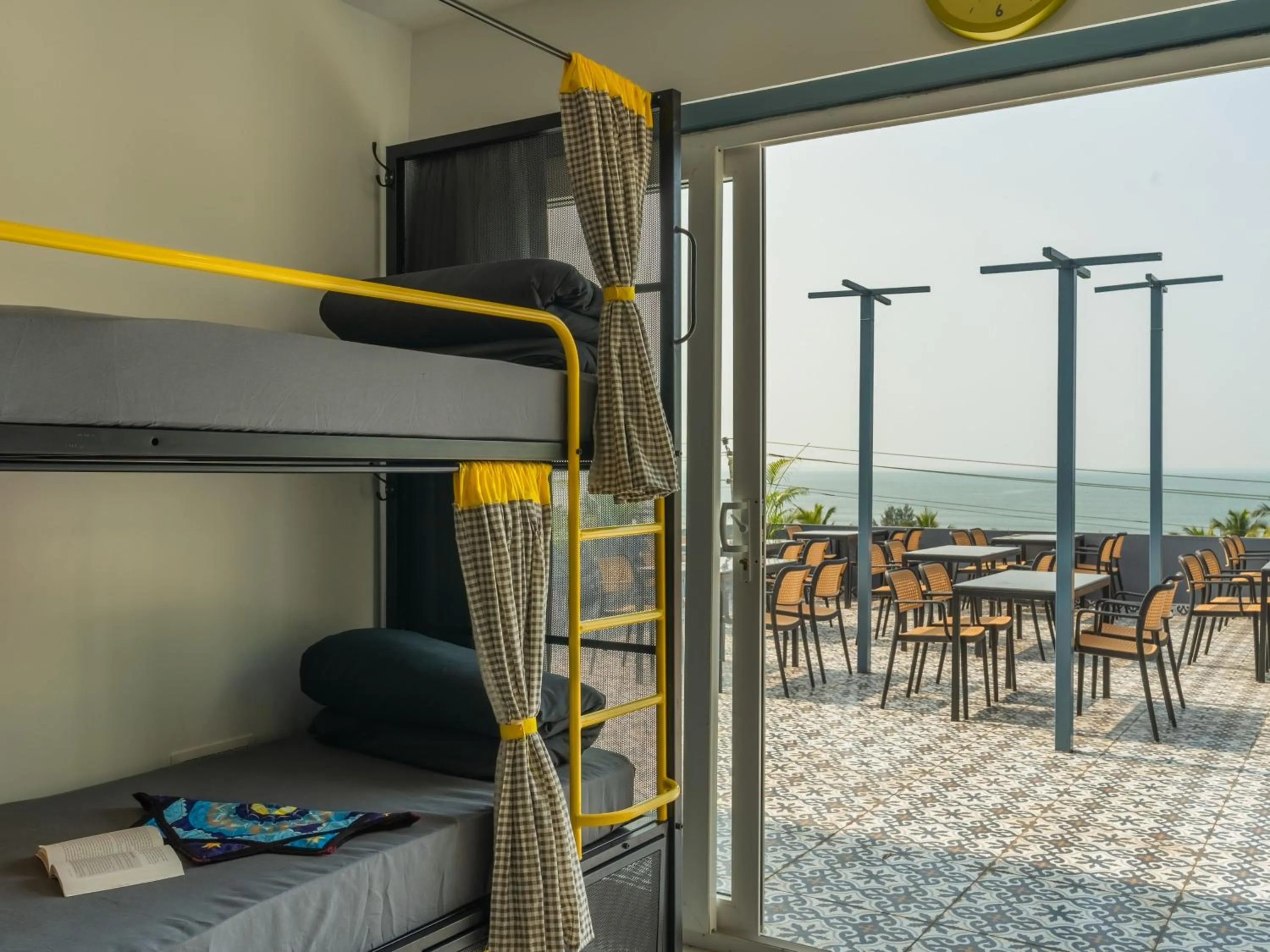 Sea view in The Hosteller Goa, Mandrem