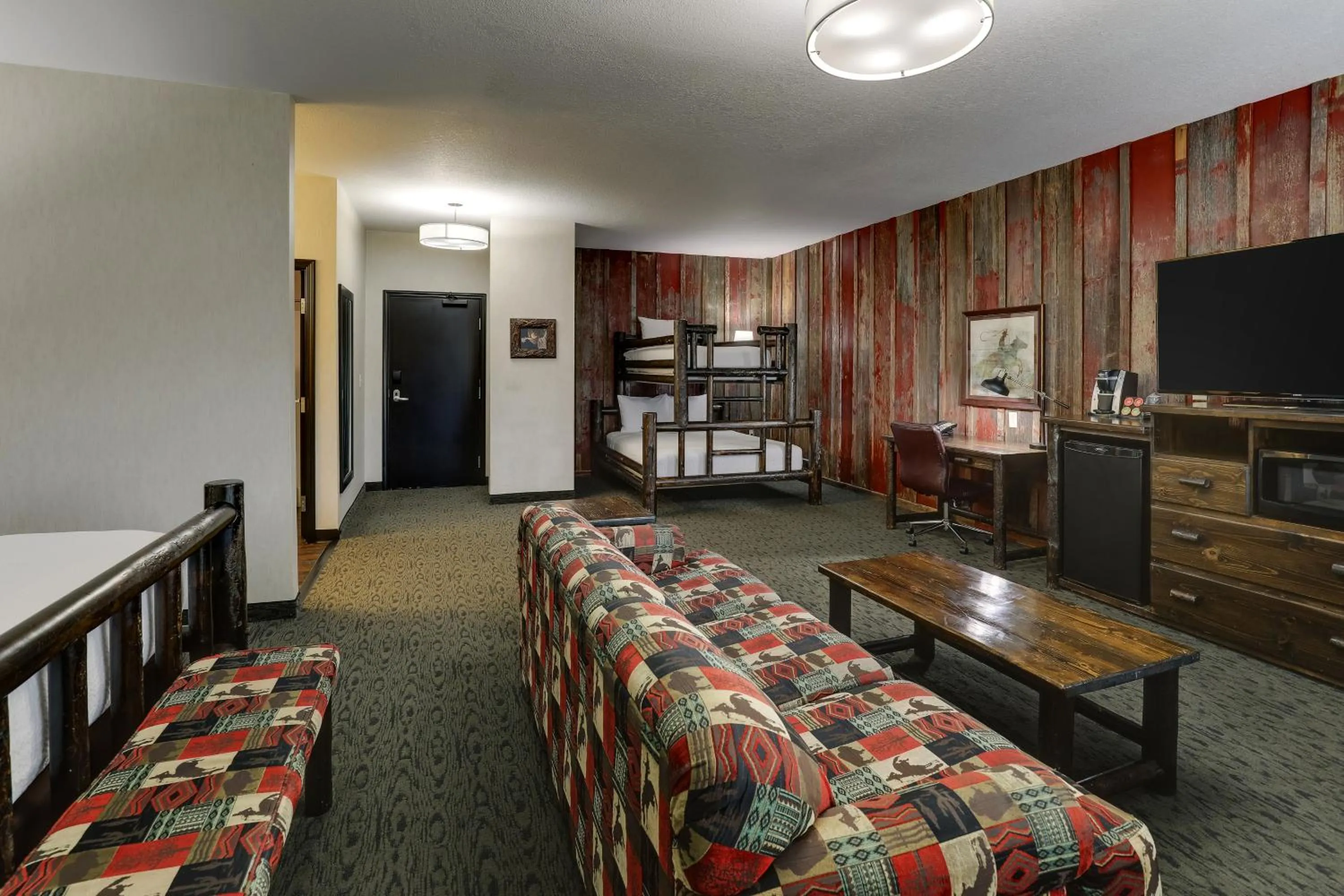 Bed in Stoney Creek Hotel Kansas City - Independence