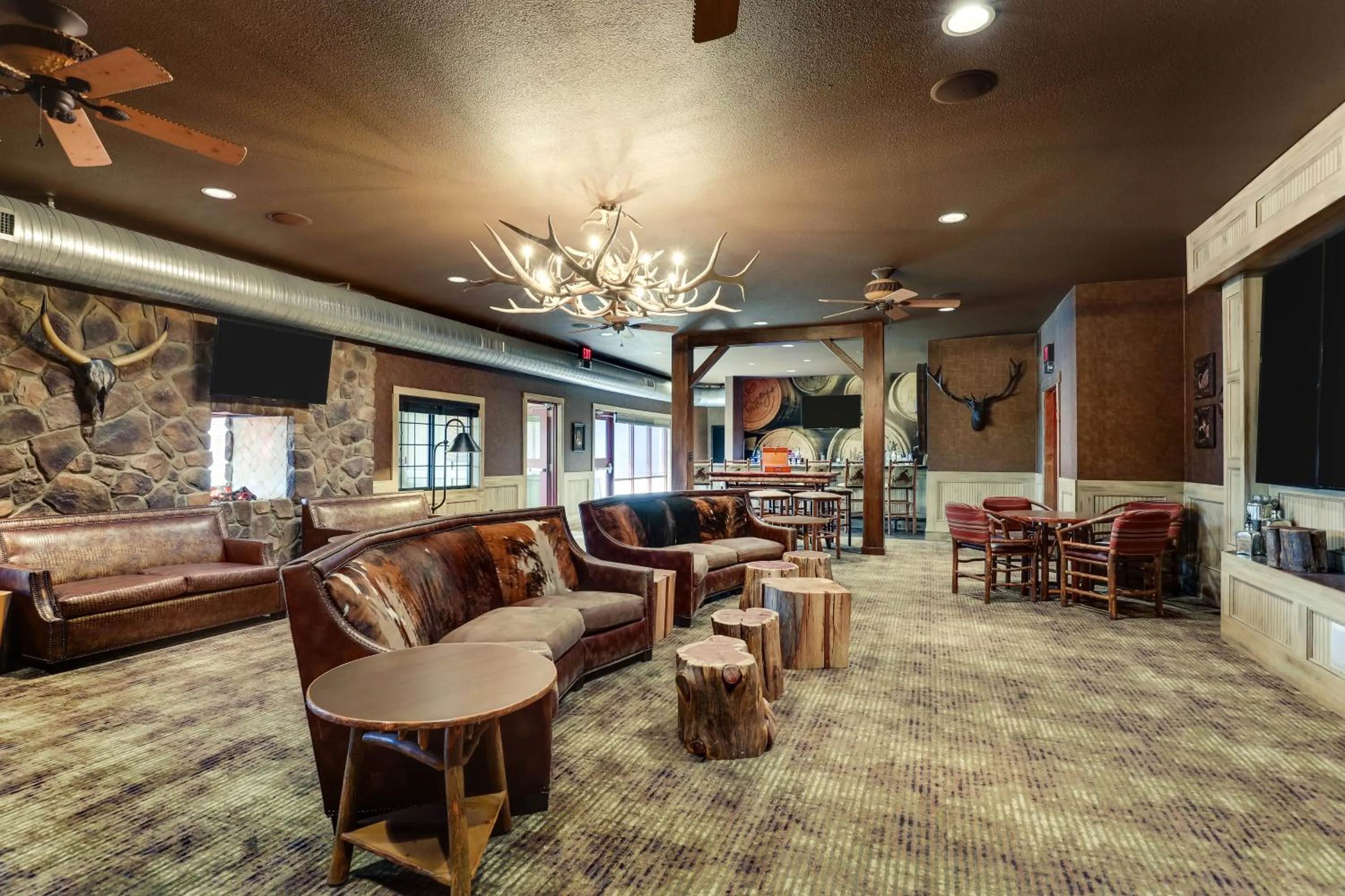 Lounge or bar in Stoney Creek Hotel Kansas City - Independence