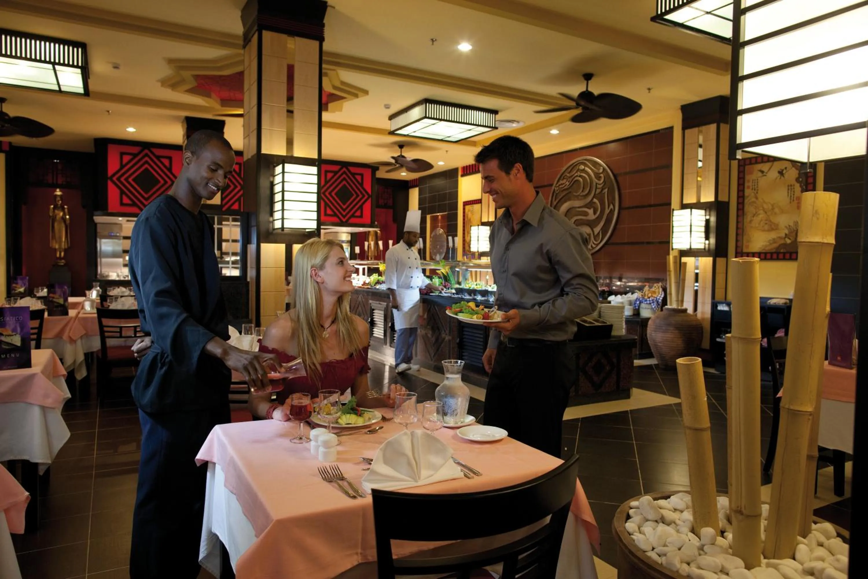 Restaurant/places to eat in Hotel Riu Touareg - All Inclusive