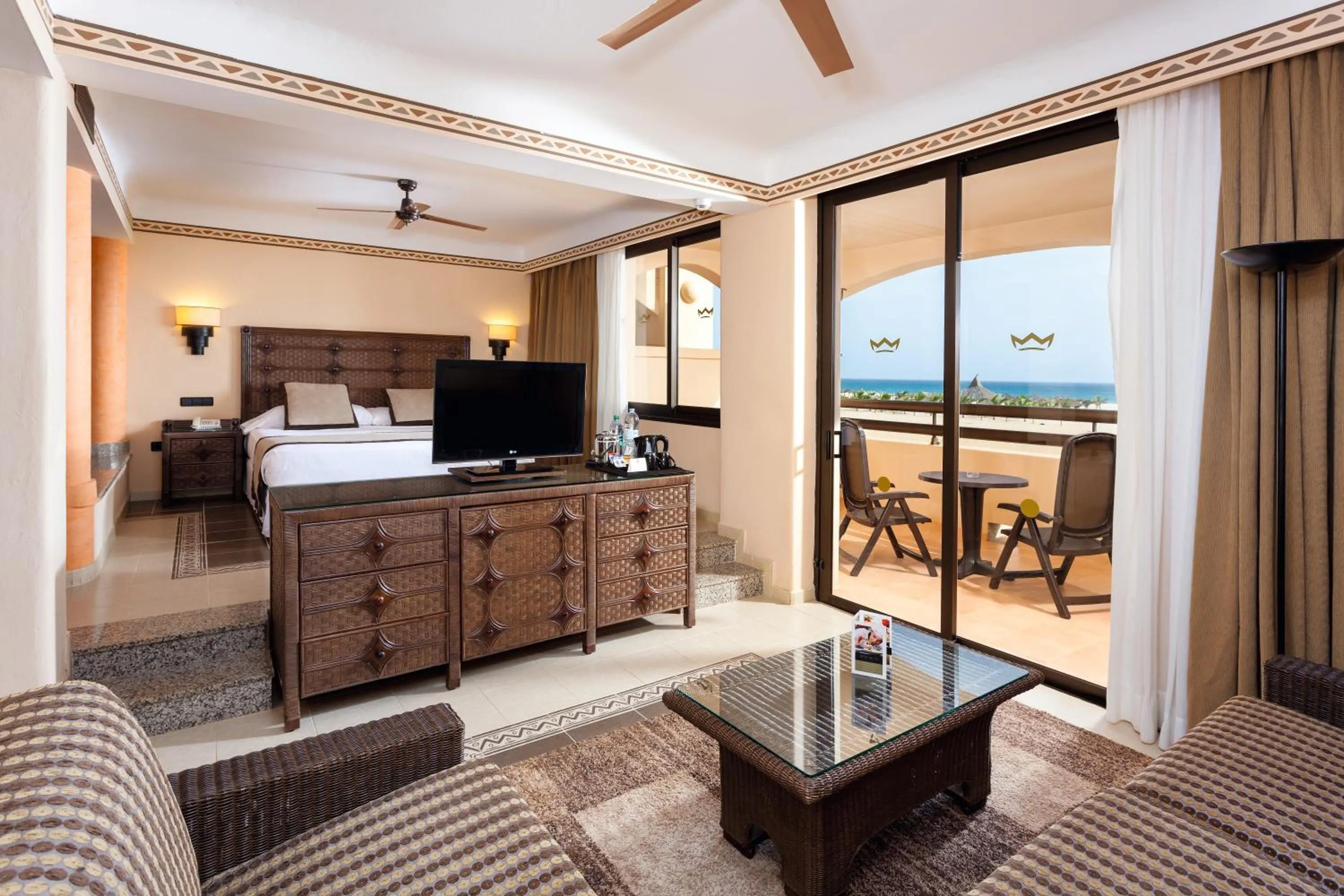 Bed in Hotel Riu Touareg - All Inclusive