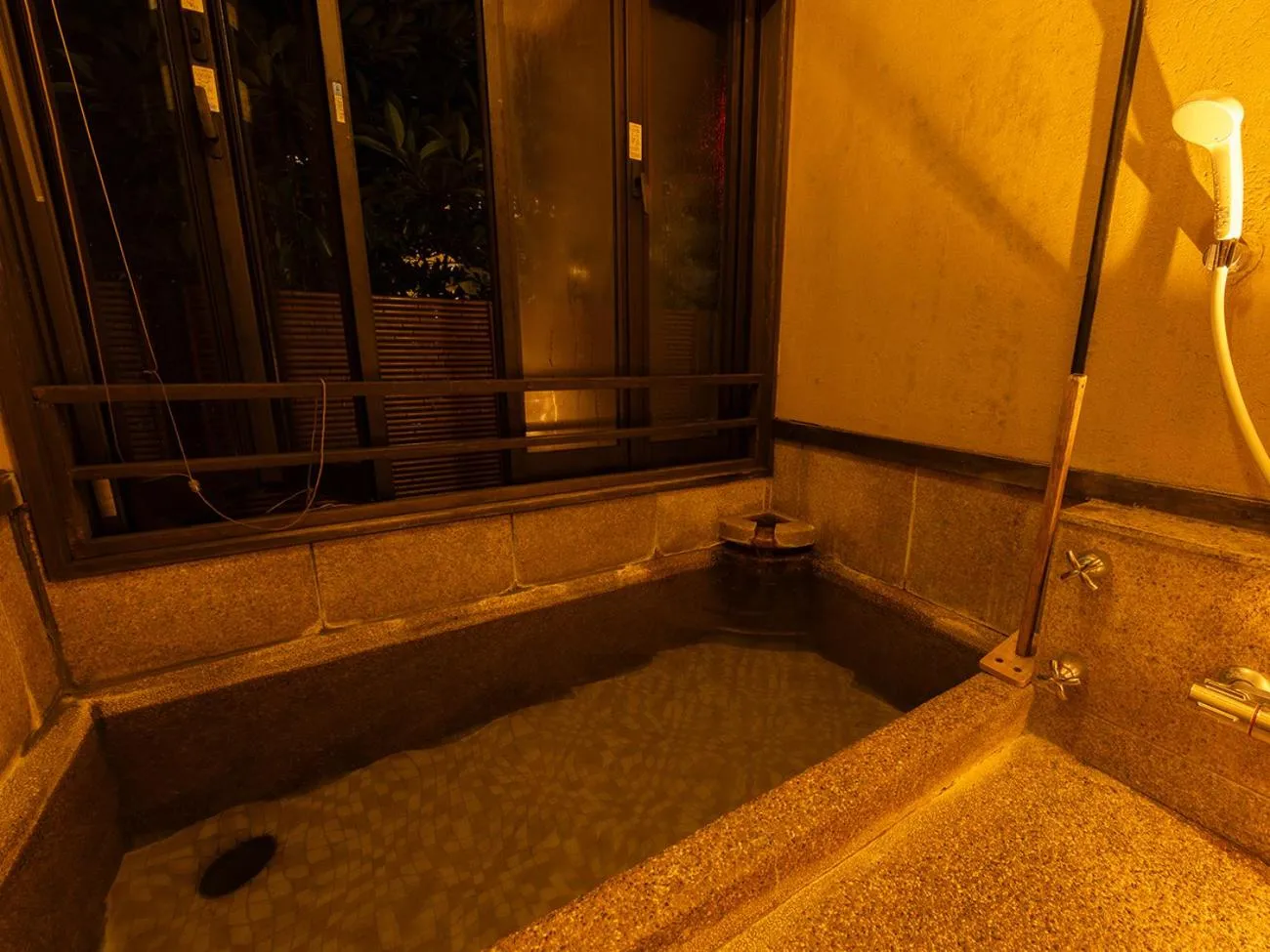 Hot Spring Bath in Saikatei Jidaiya