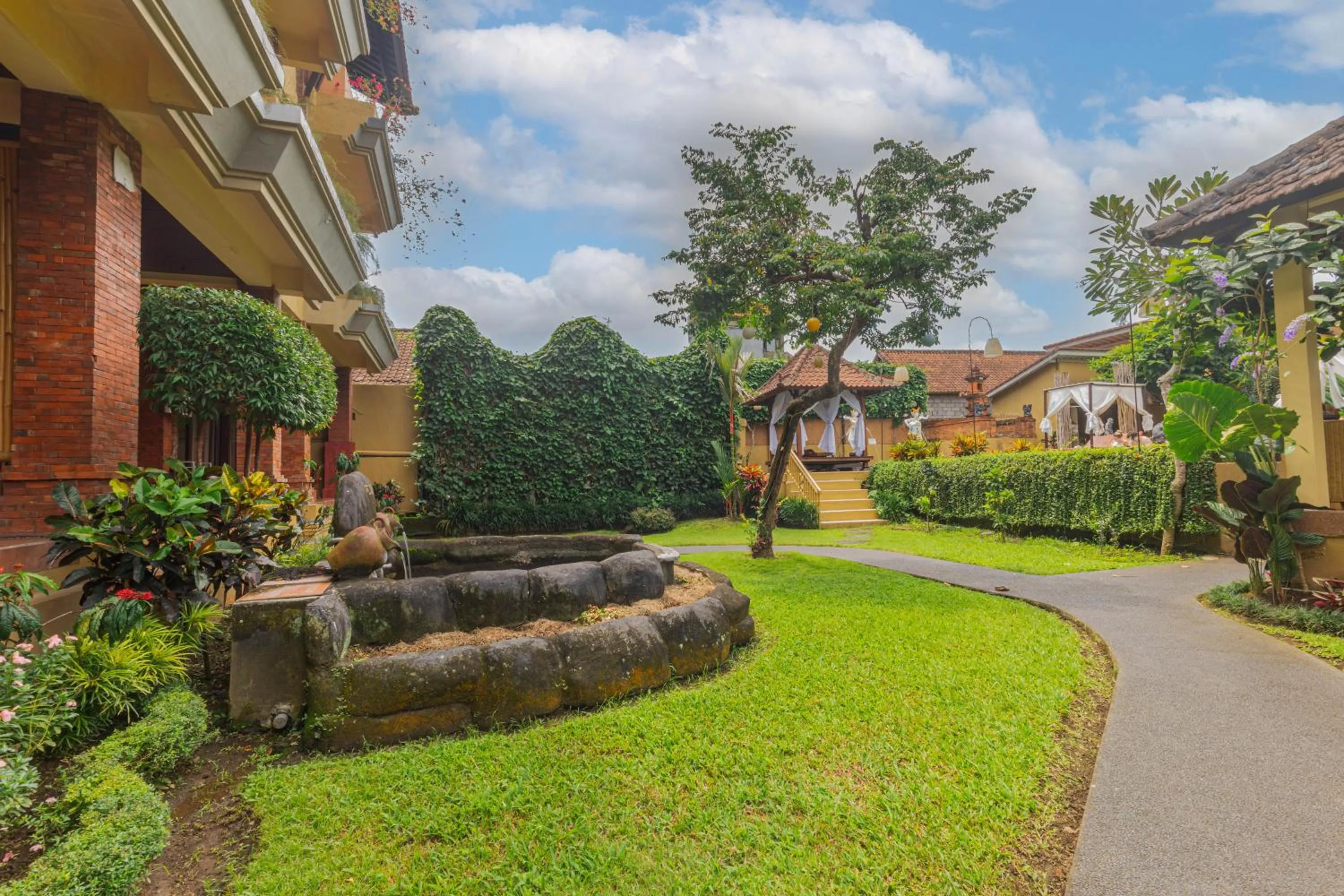 Garden in Pondok Kutuh Guest House