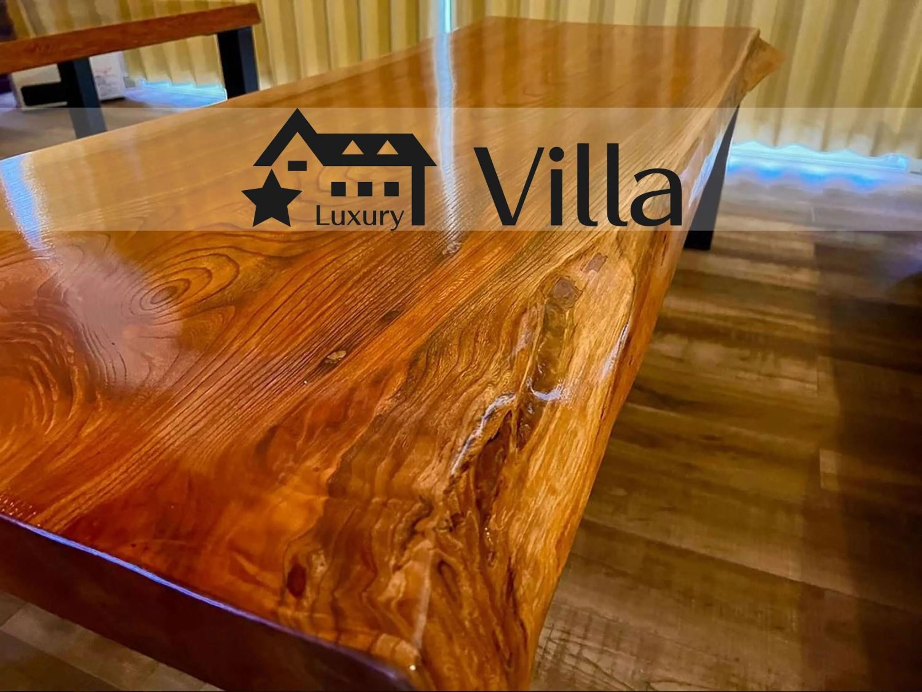 Living room in Meteor Garden