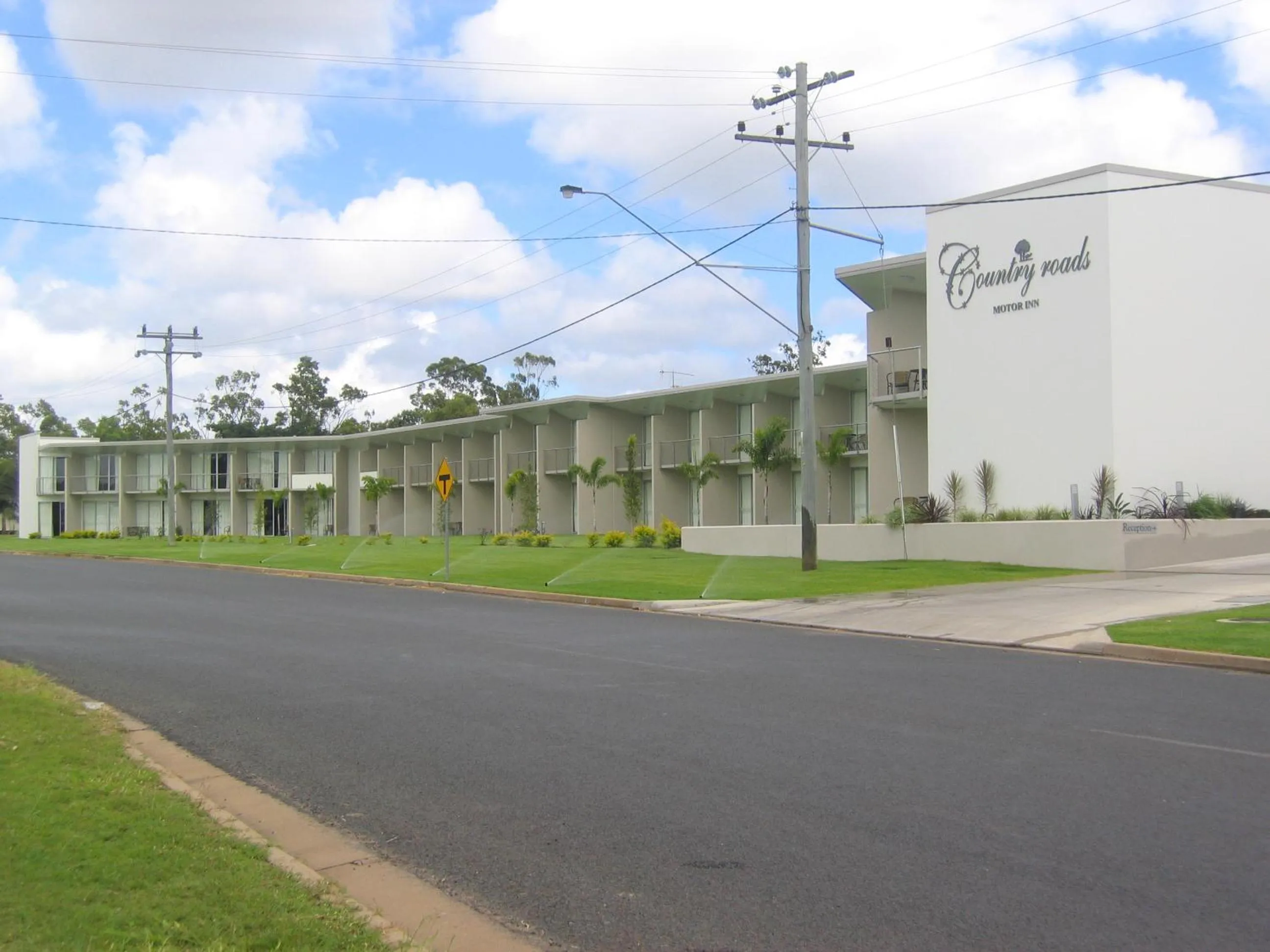 Property building in Country Roads Motor Inn Dysart