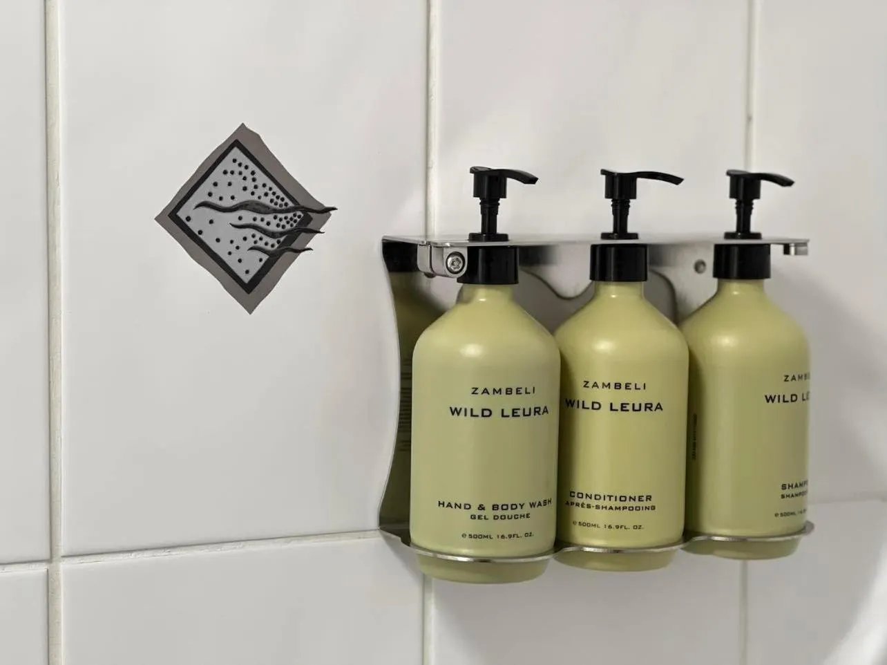 Bathroom in Country Roads Motor Inn Dysart