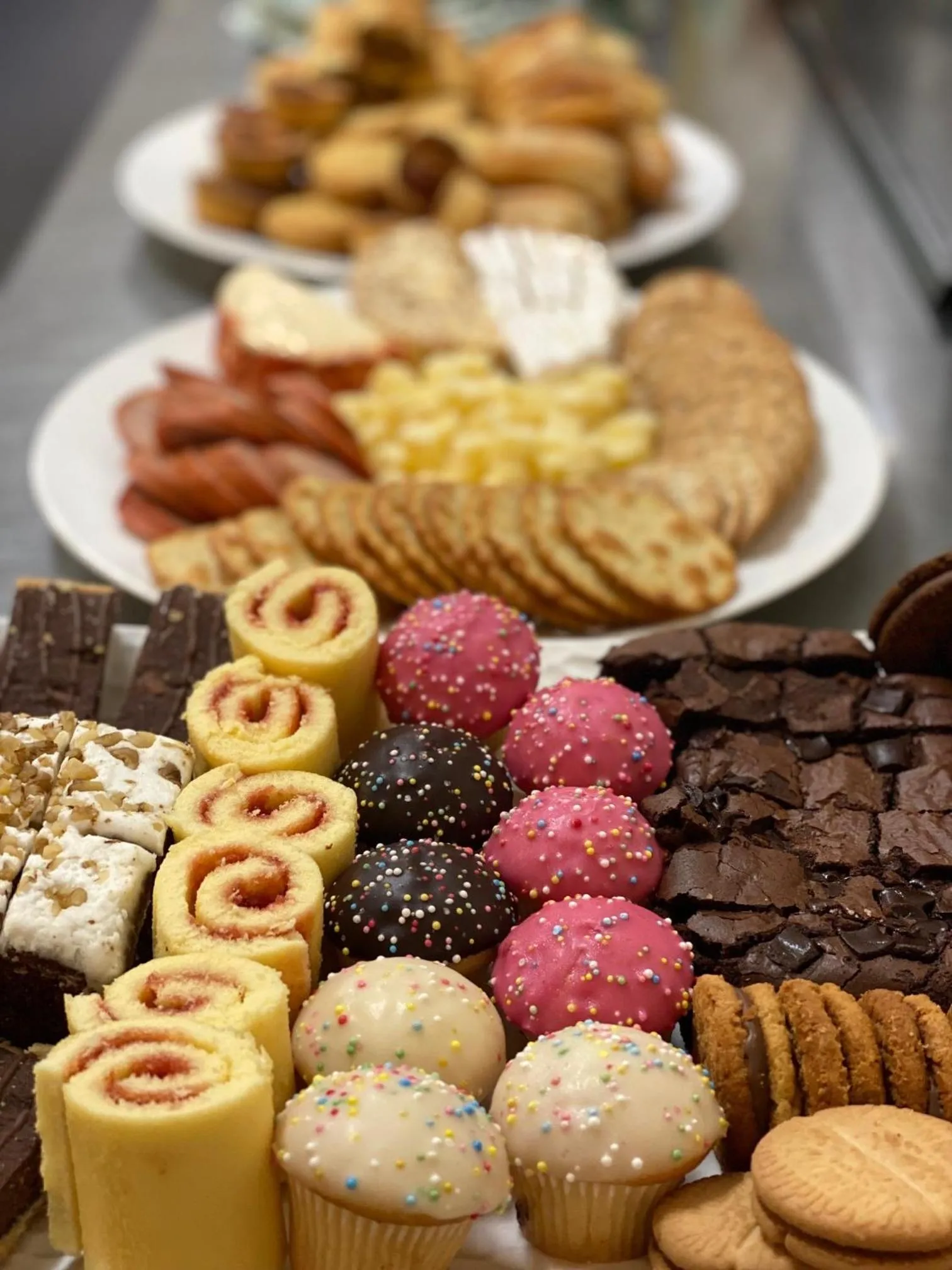 Restaurant/places to eat in Country Roads Motor Inn Dysart