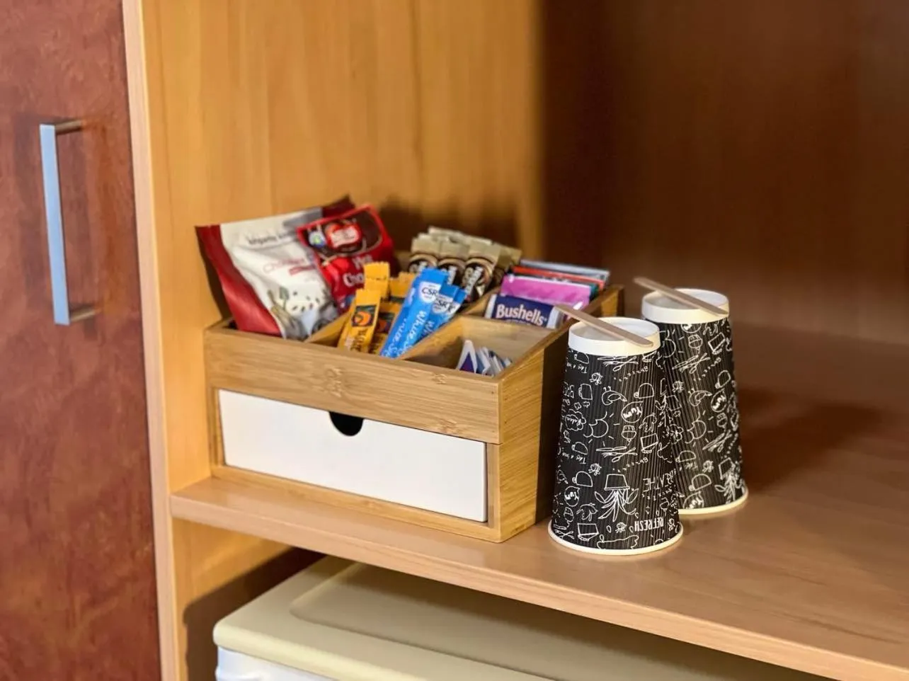 Food and drinks in Country Roads Motor Inn Dysart