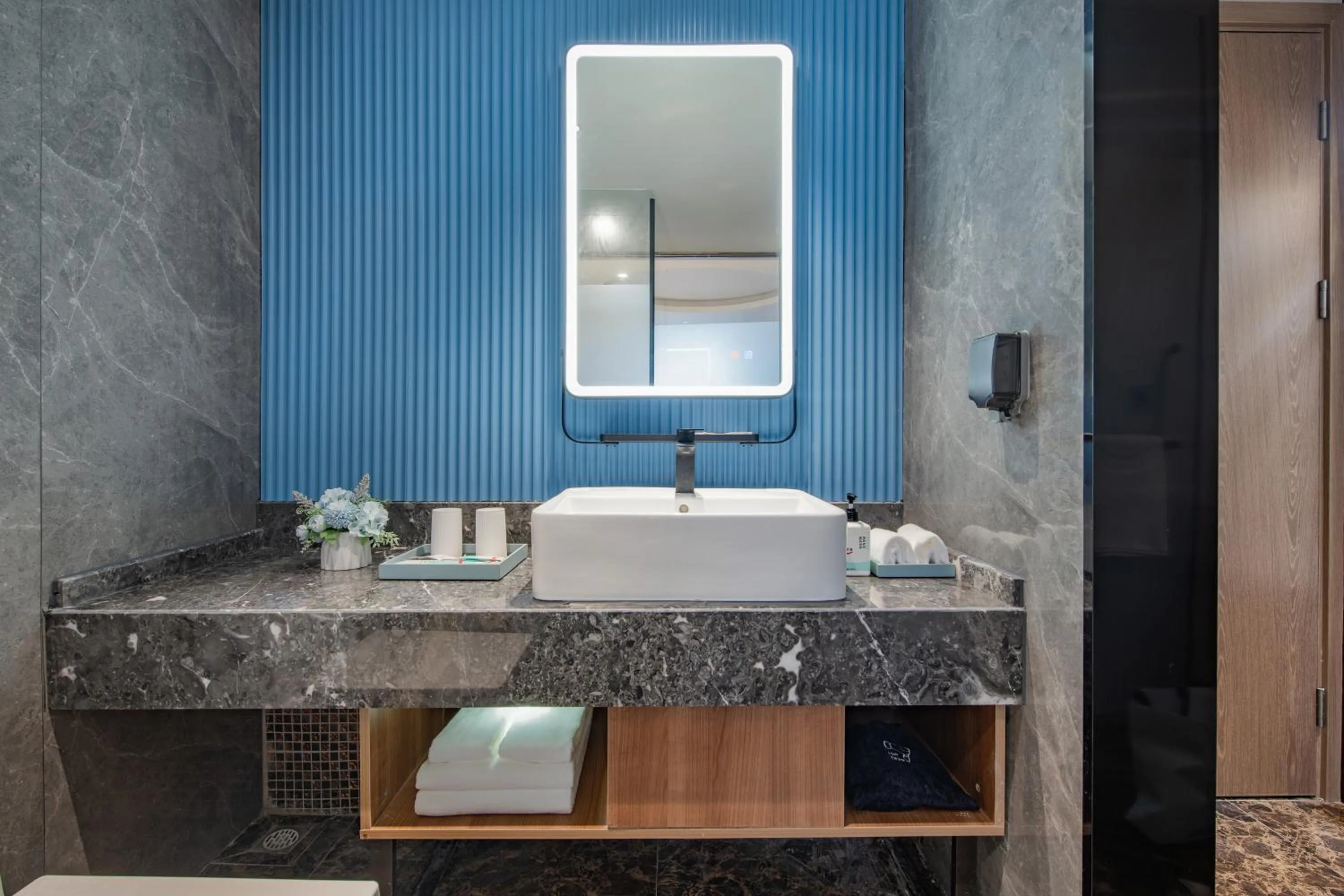 Echarm Hotel Guangzhou Jiahe Helong Branch