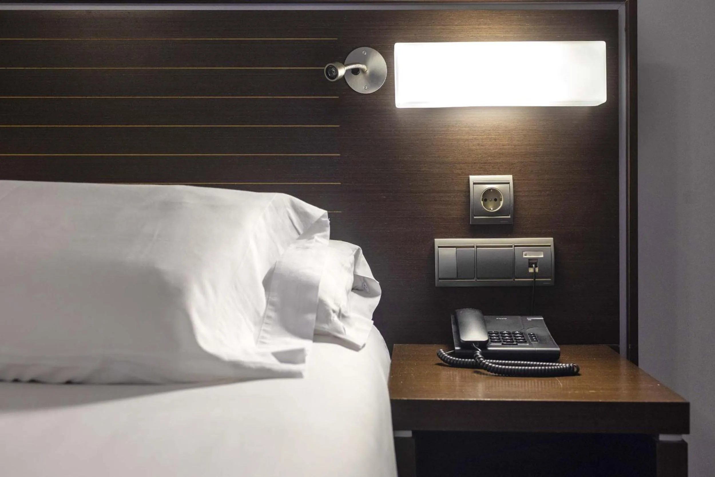 Bedroom, Bed in Globales Castillo de Ayud