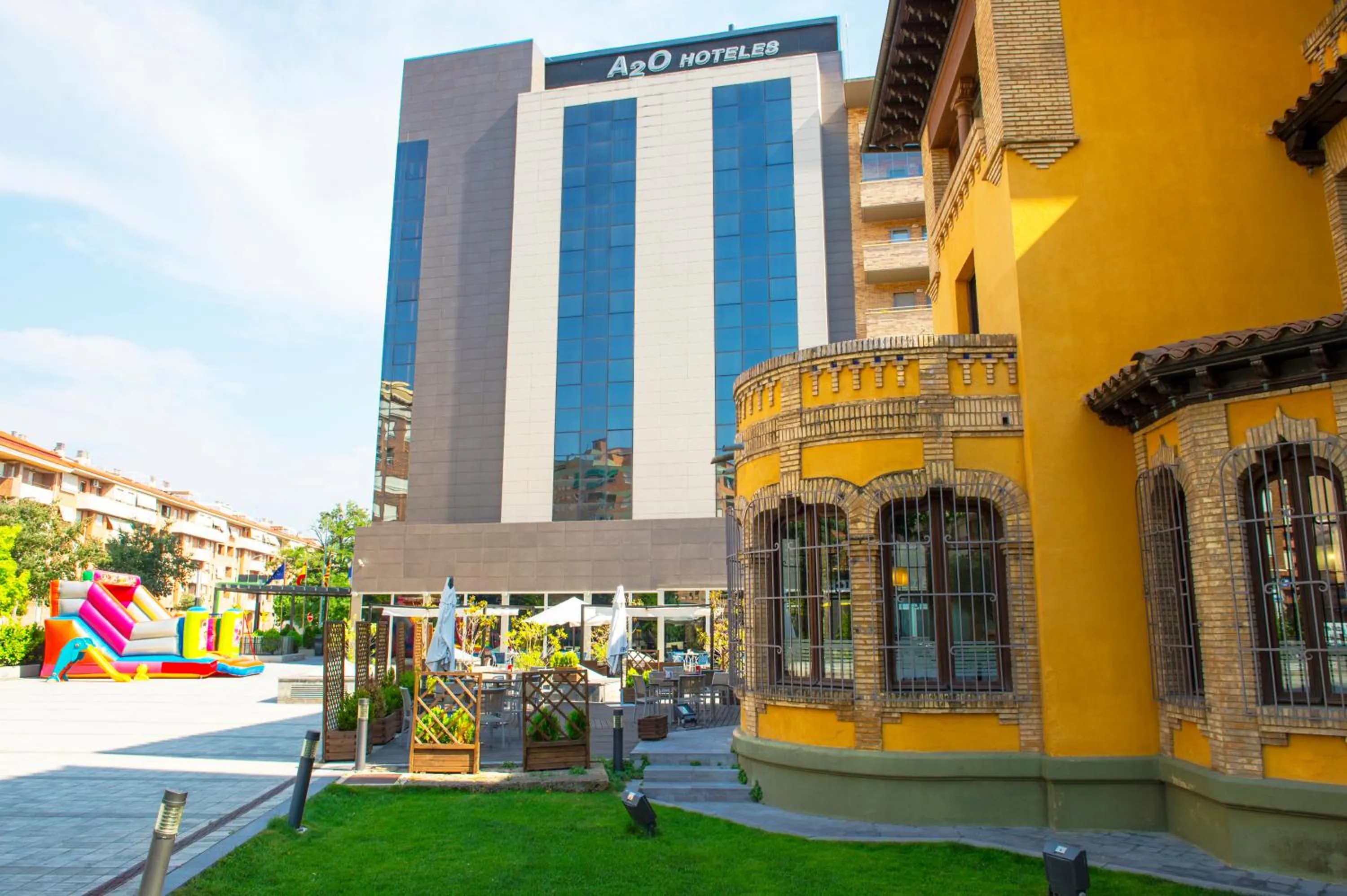 Property building in Globales Castillo de Ayud