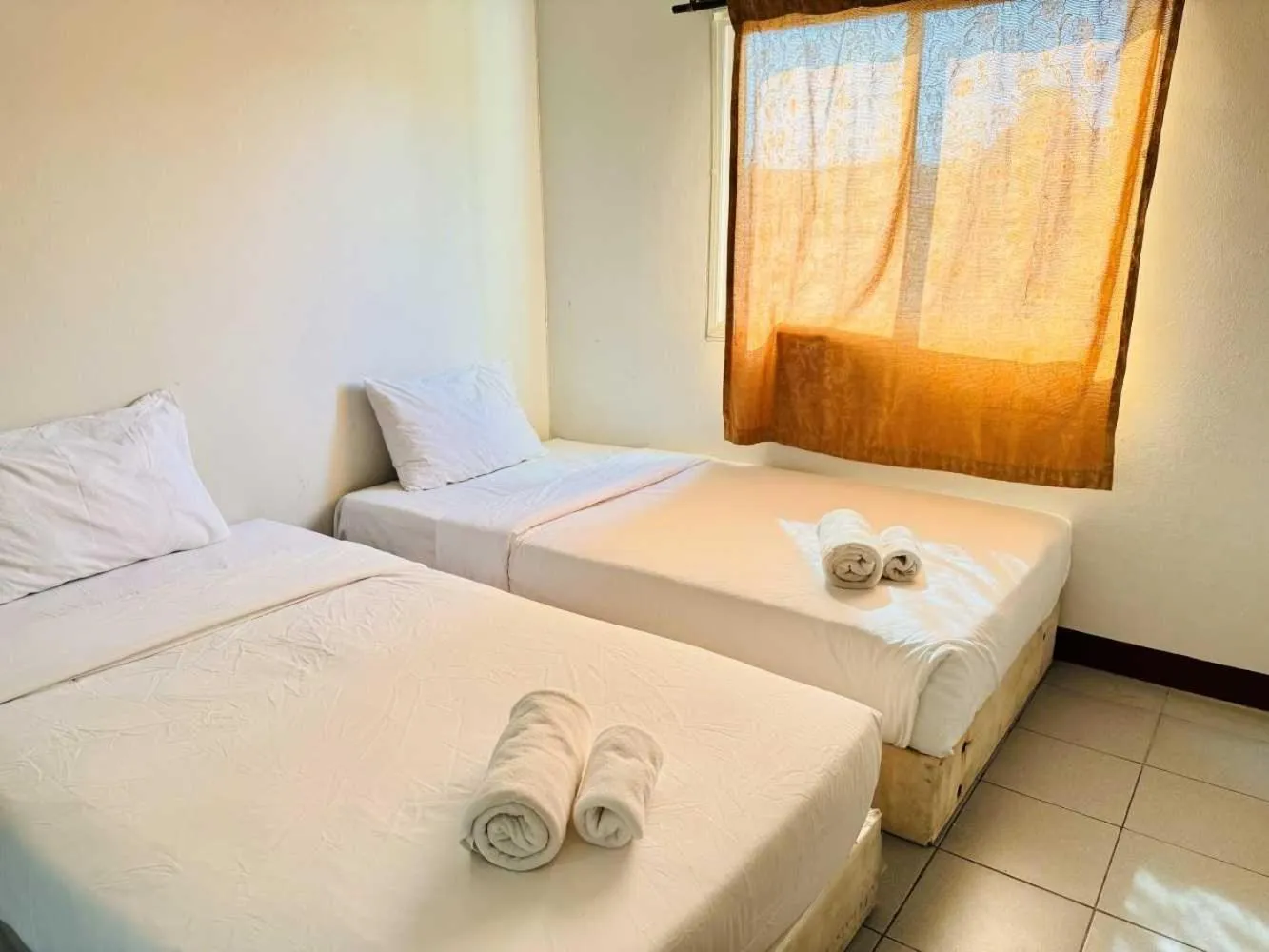 Bedroom, Bed in Hotel O Bupatara Chiangmai