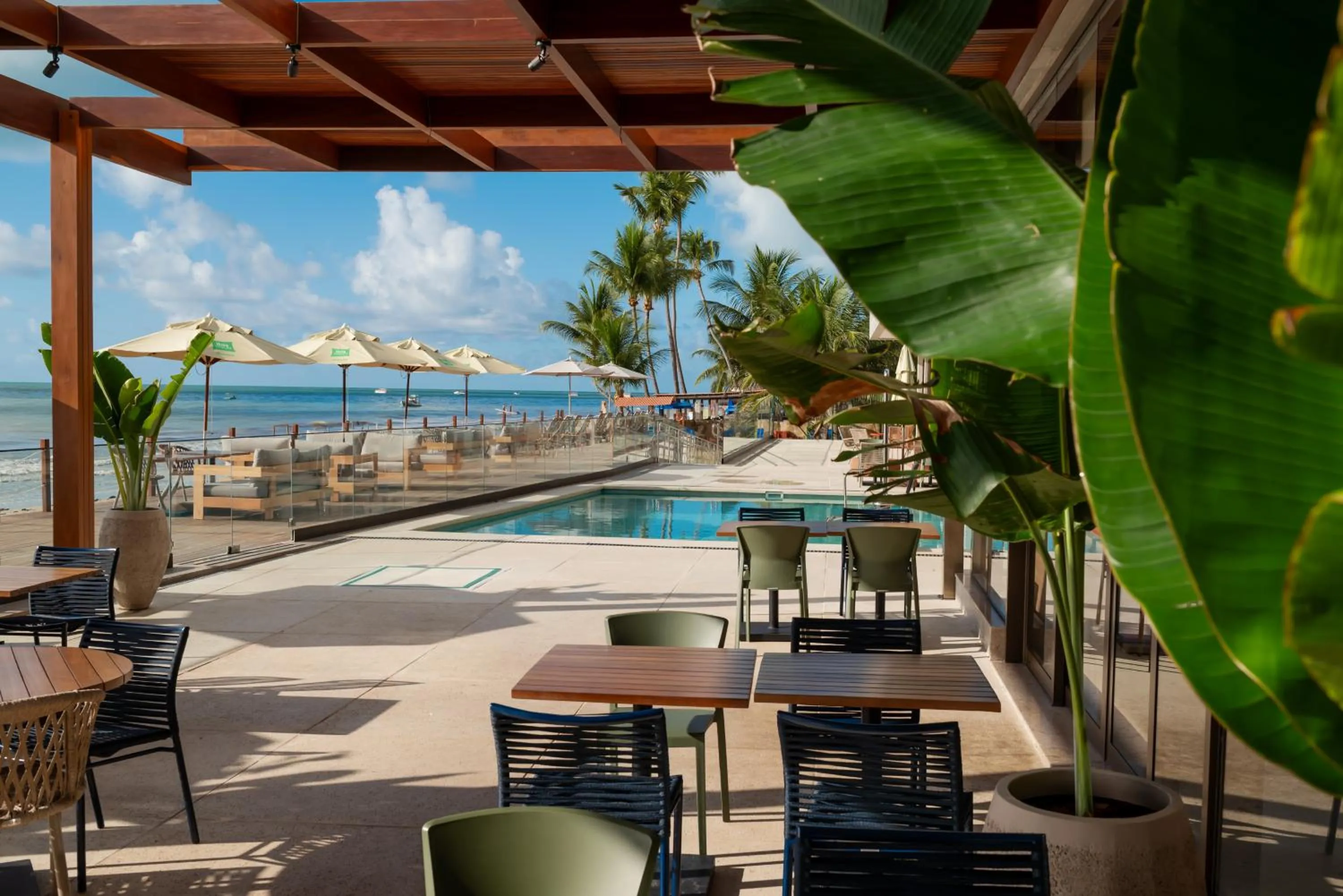 Day in Ibis Styles Maragogi - O primeiro Ibis Styles pé na areia do Brasil