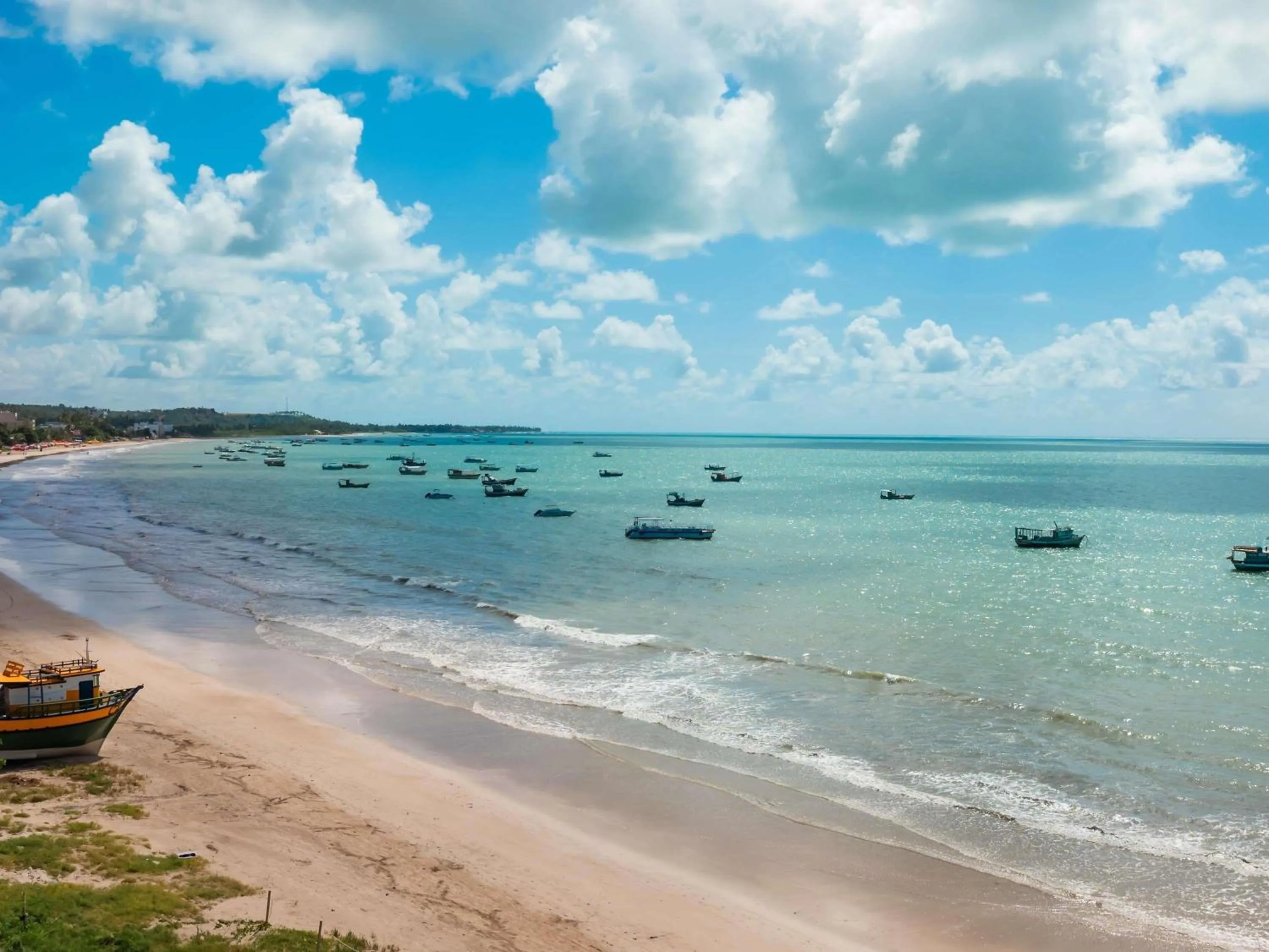 Property building in Ibis Styles Maragogi - O primeiro Ibis Styles pé na areia do Brasil