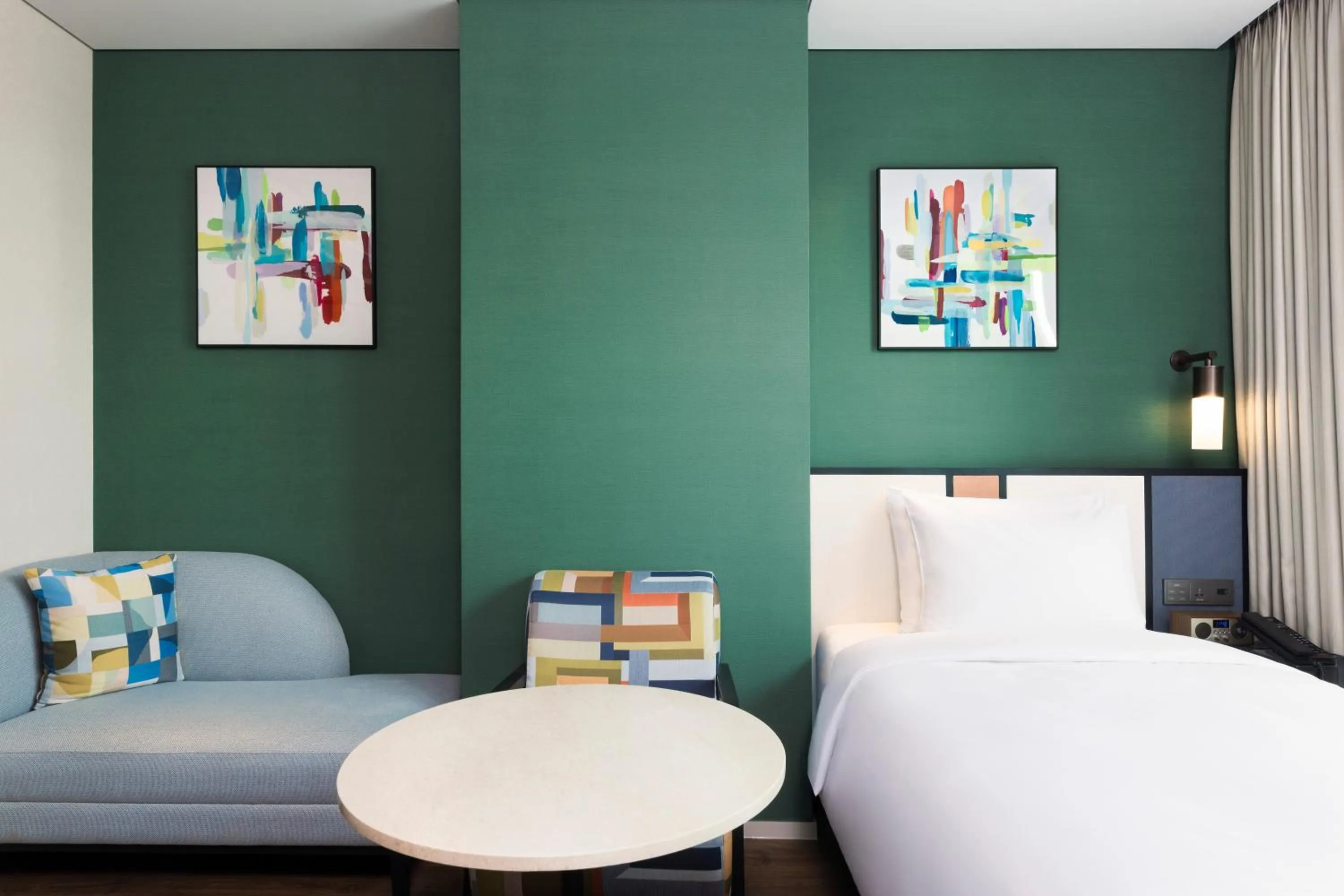 Bed in Mercure Ambassador Seoul Magok