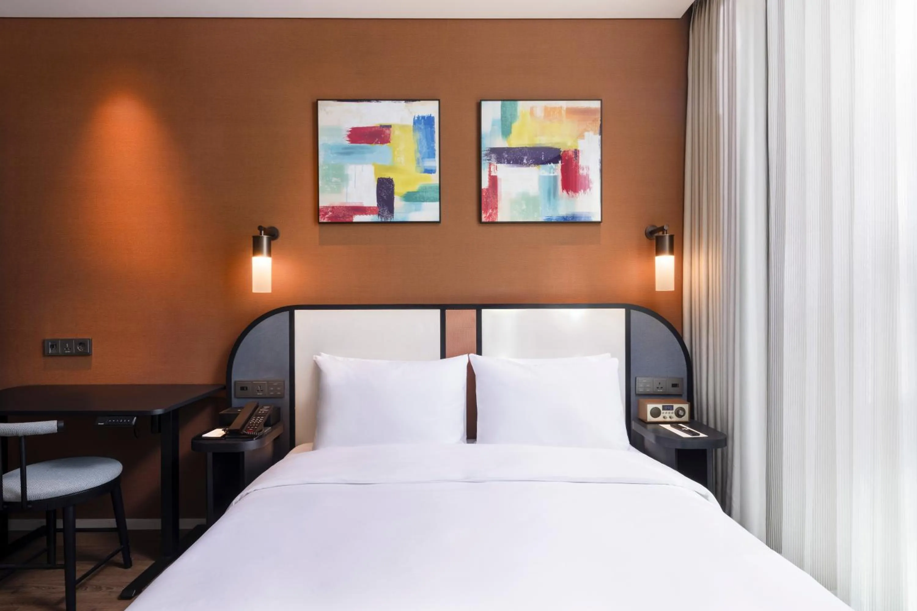 Bed in Mercure Ambassador Seoul Magok