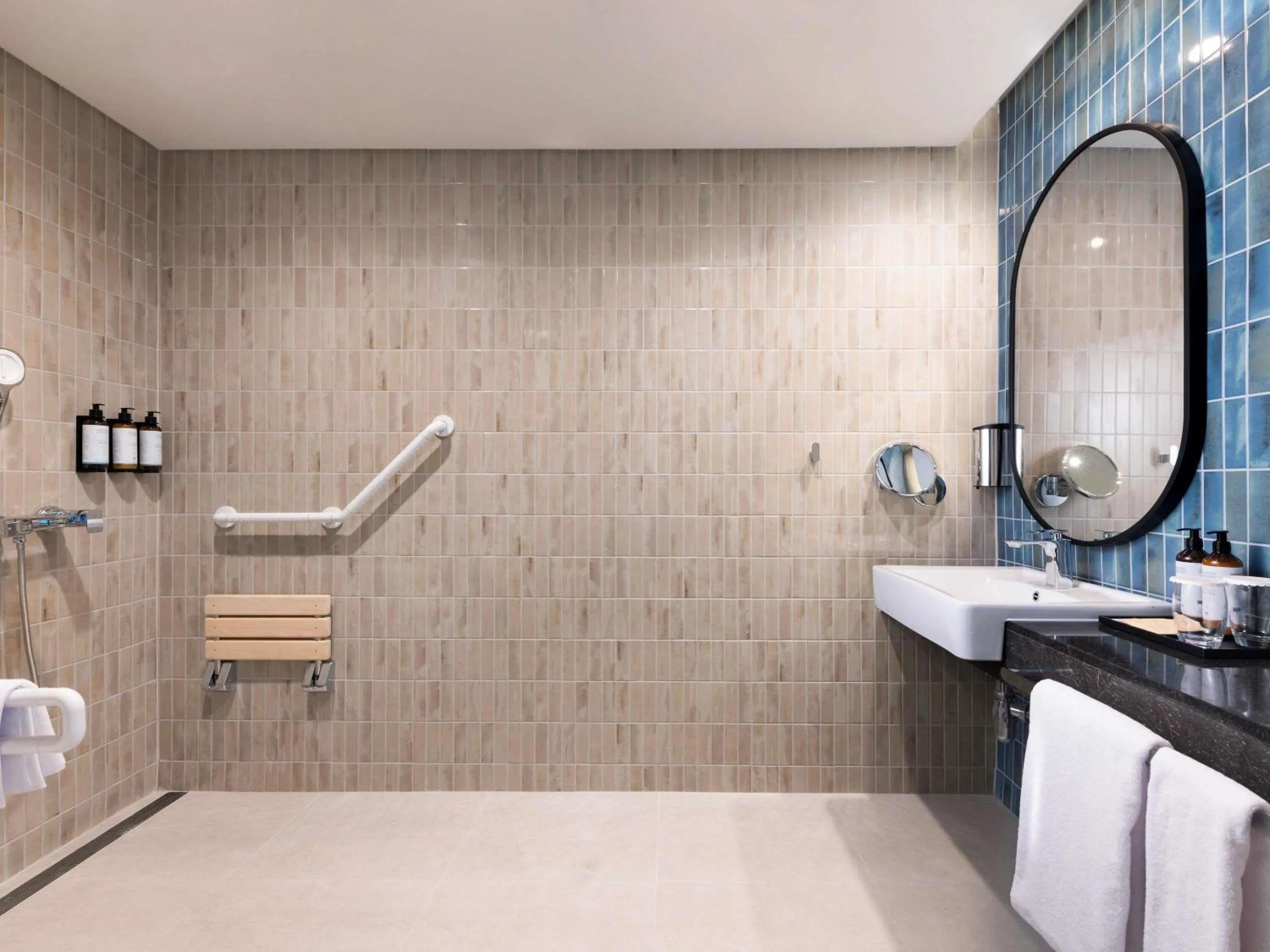 Bedroom in Mercure Ambassador Seoul Magok