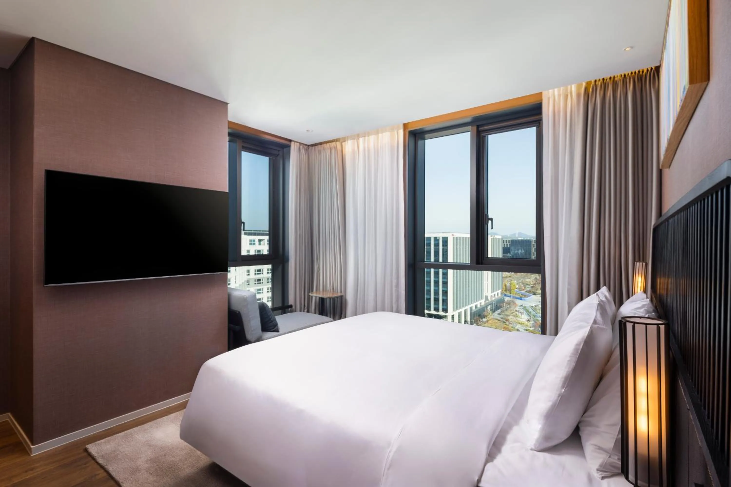 Bedroom, Bed in Mercure Ambassador Seoul Magok